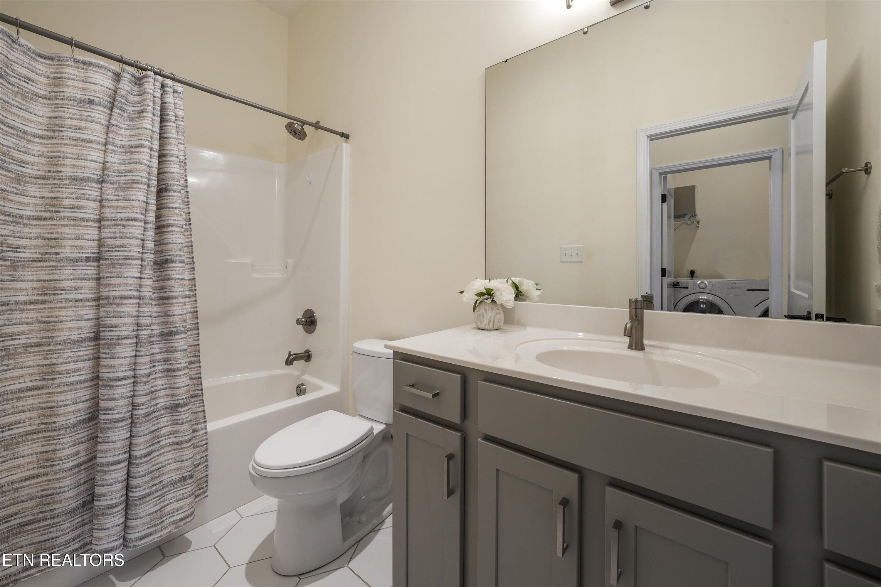 1139 Belle Pond Ave