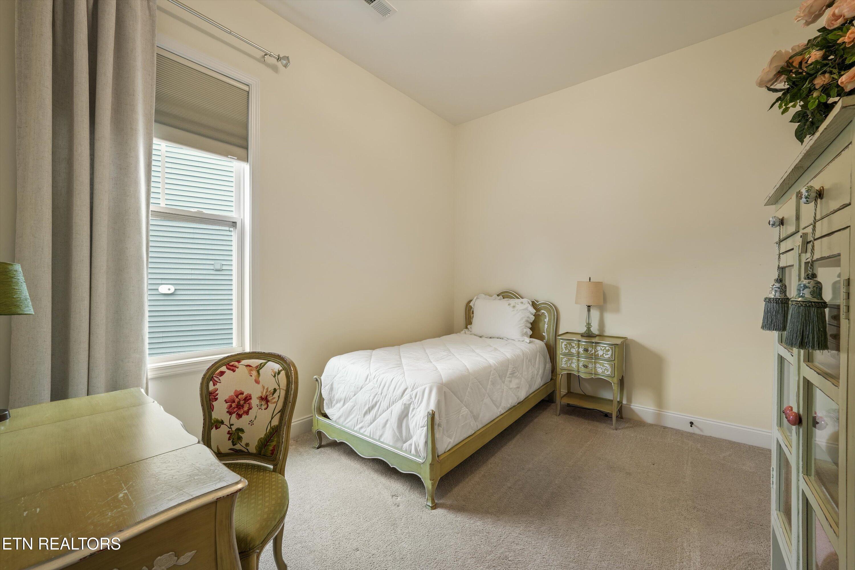 1139 Belle Pond Ave