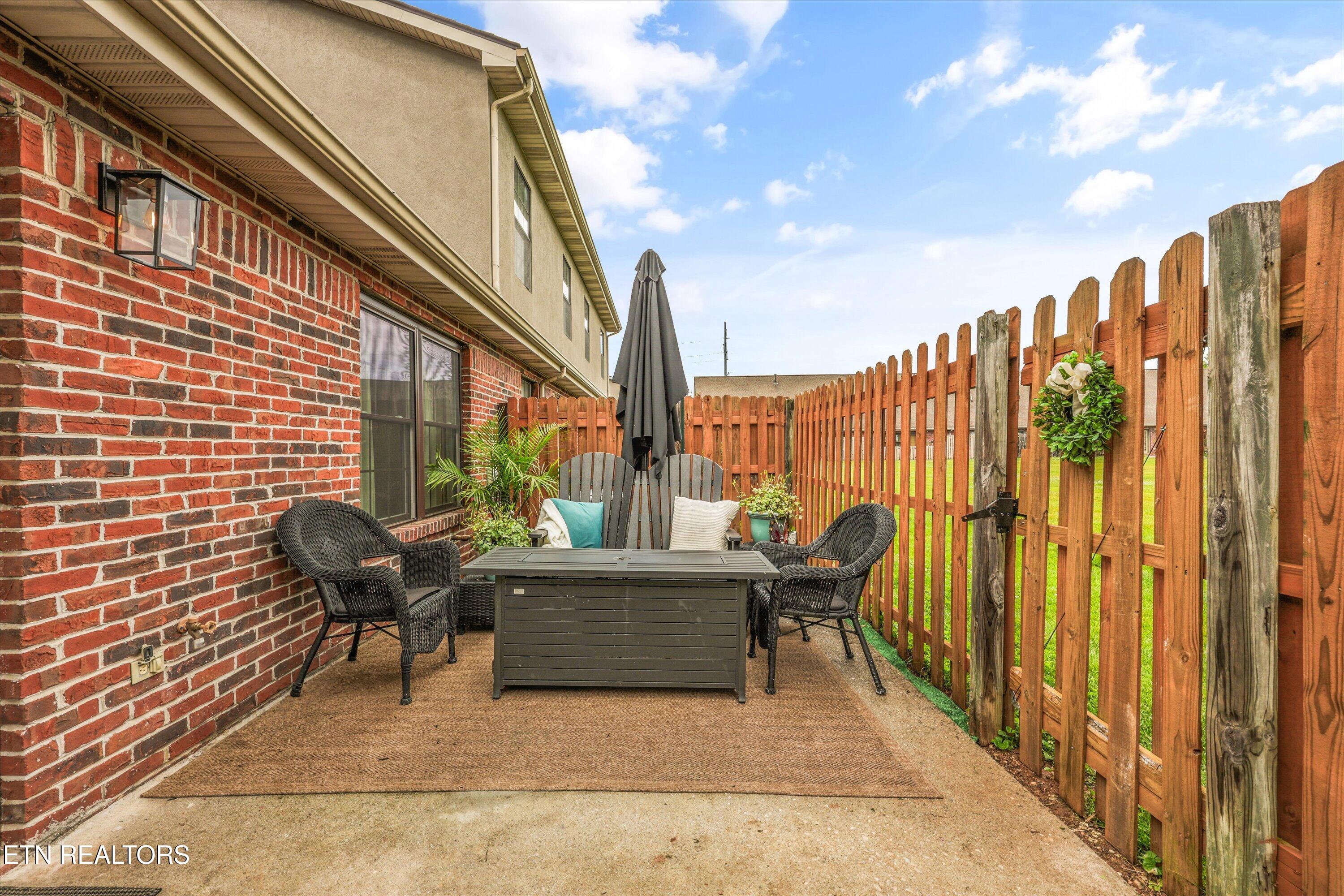 665 Farragut Commons Drive
