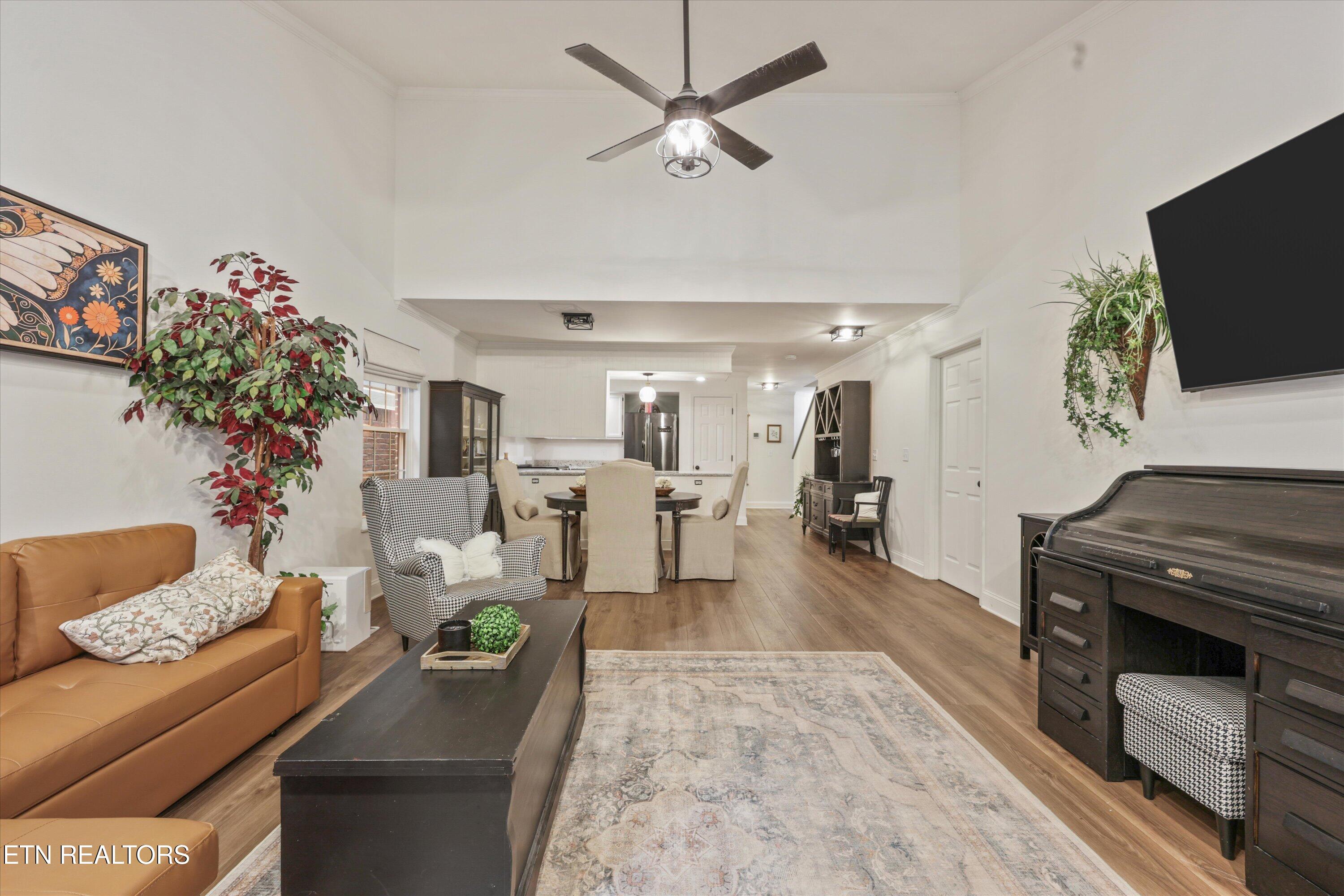 665 Farragut Commons Drive