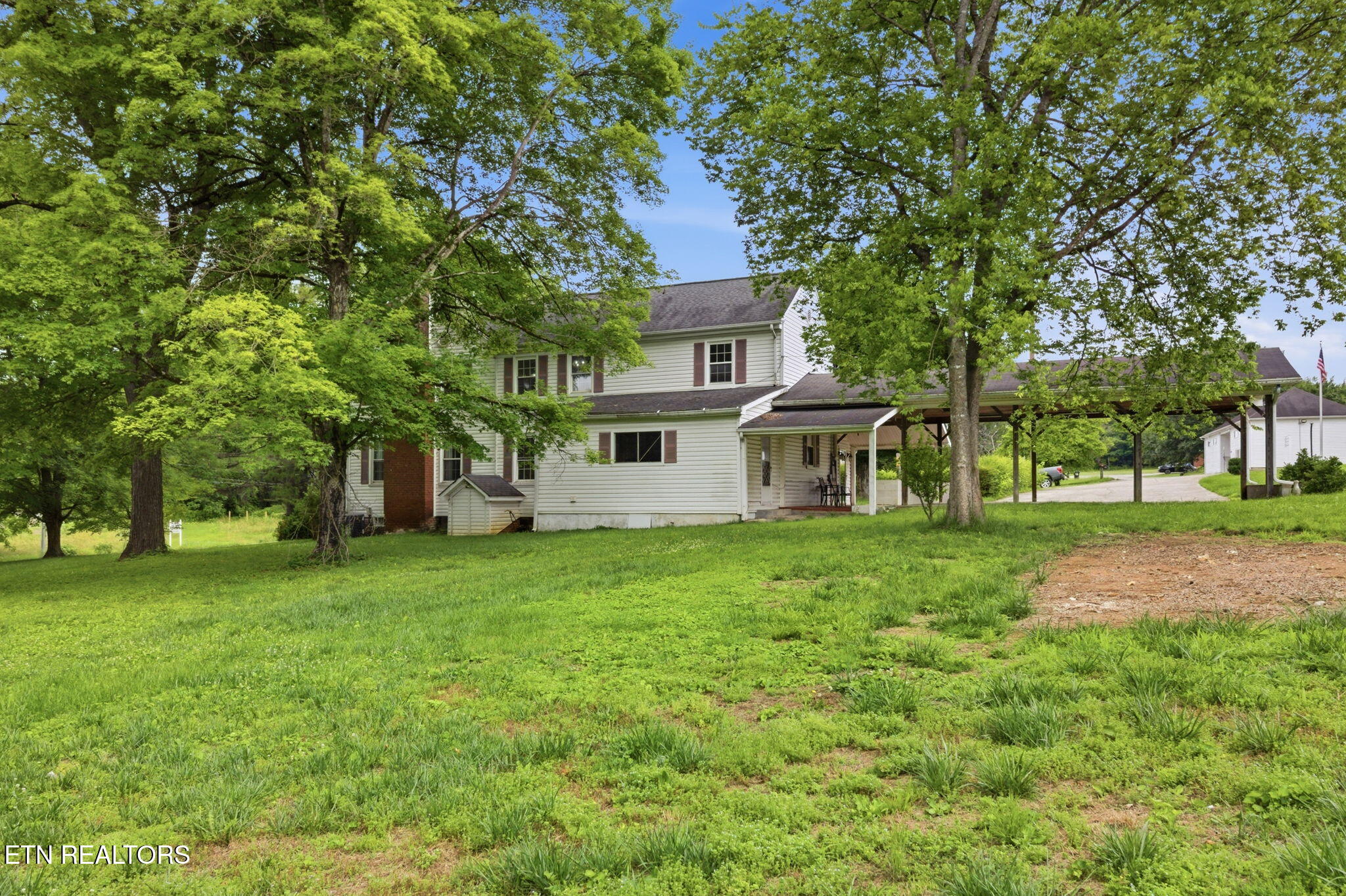 9320 Mascot Rd