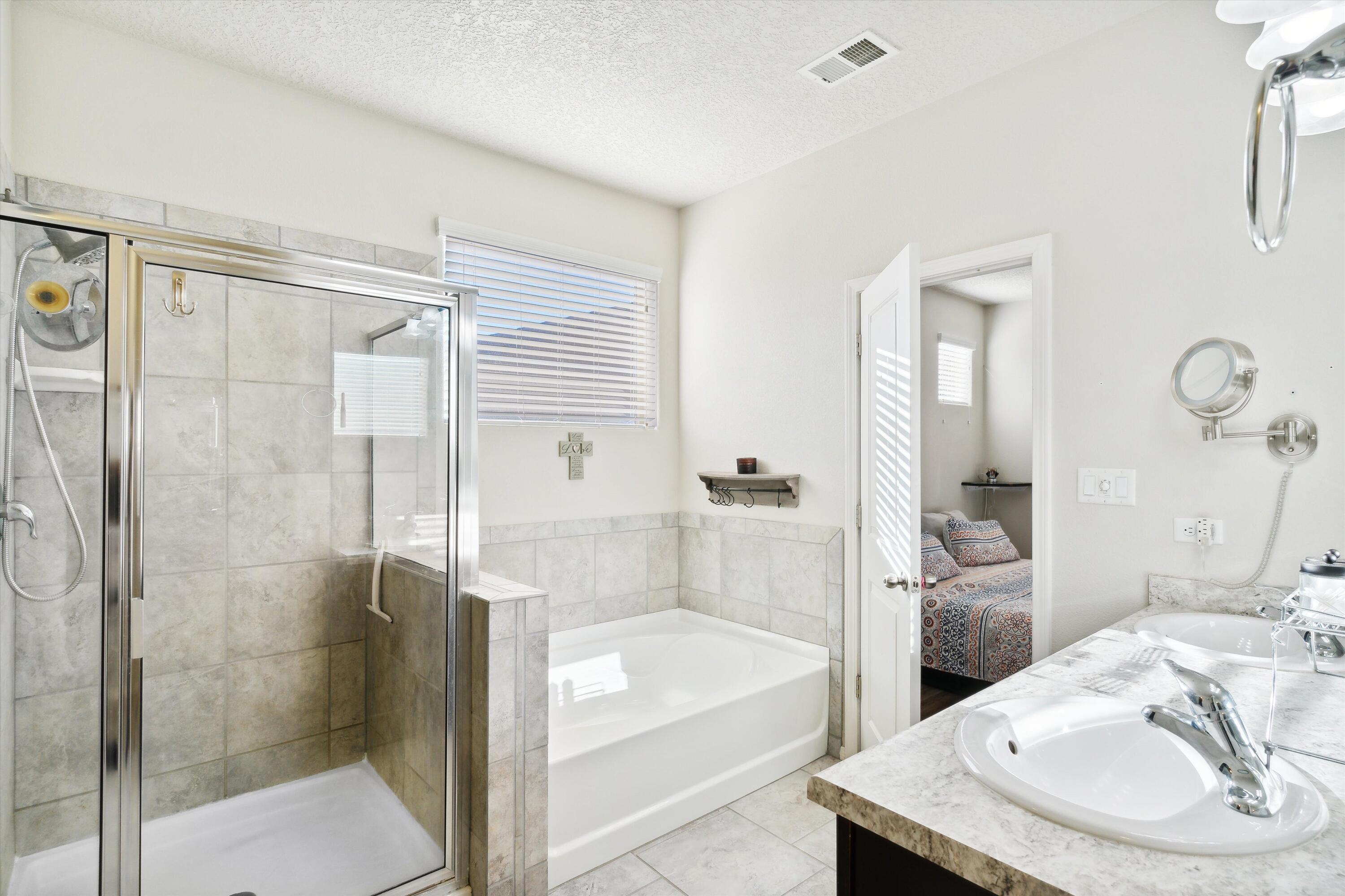 2747 Camacho Road SE