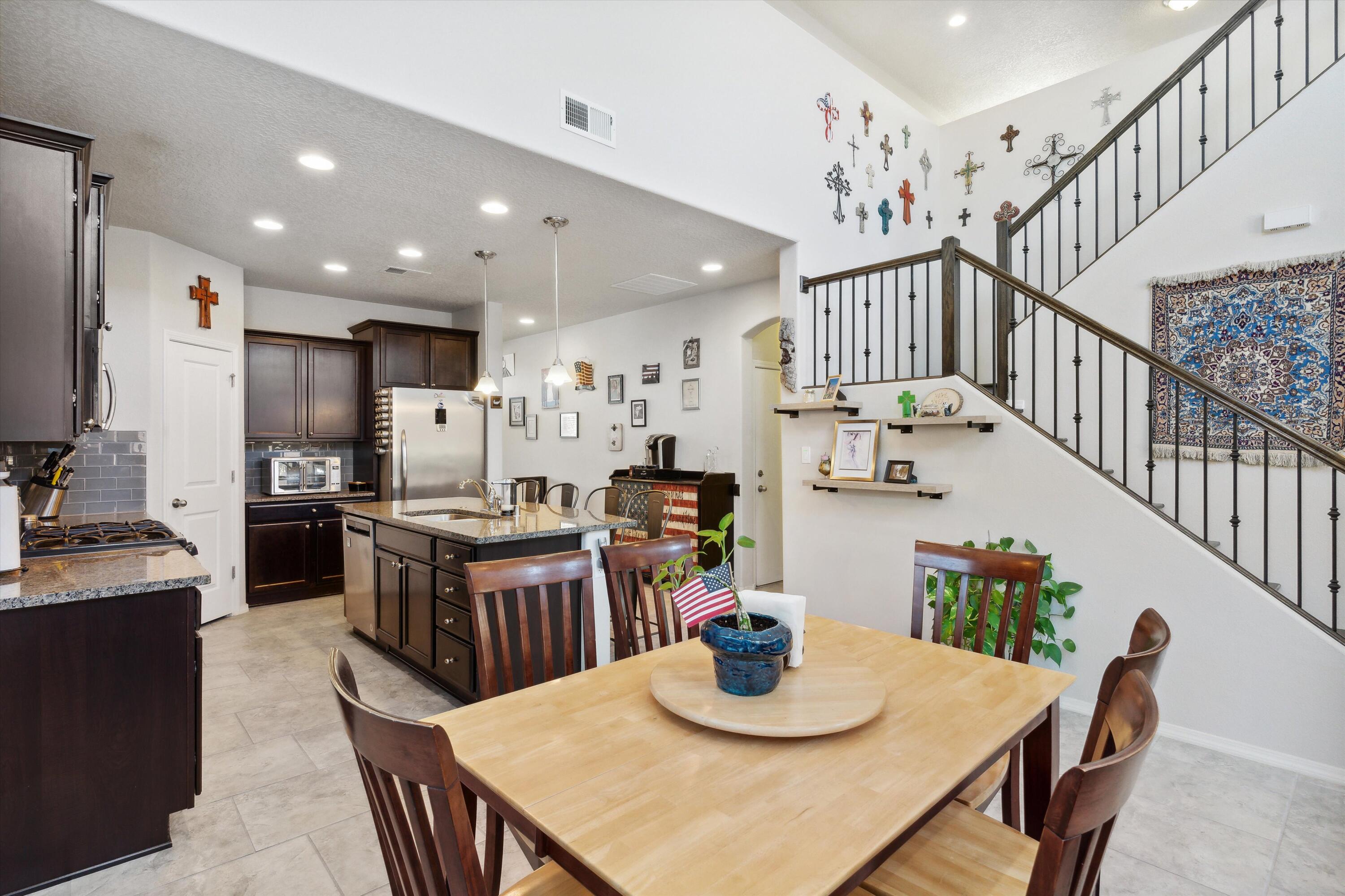 2747 Camacho Road SE