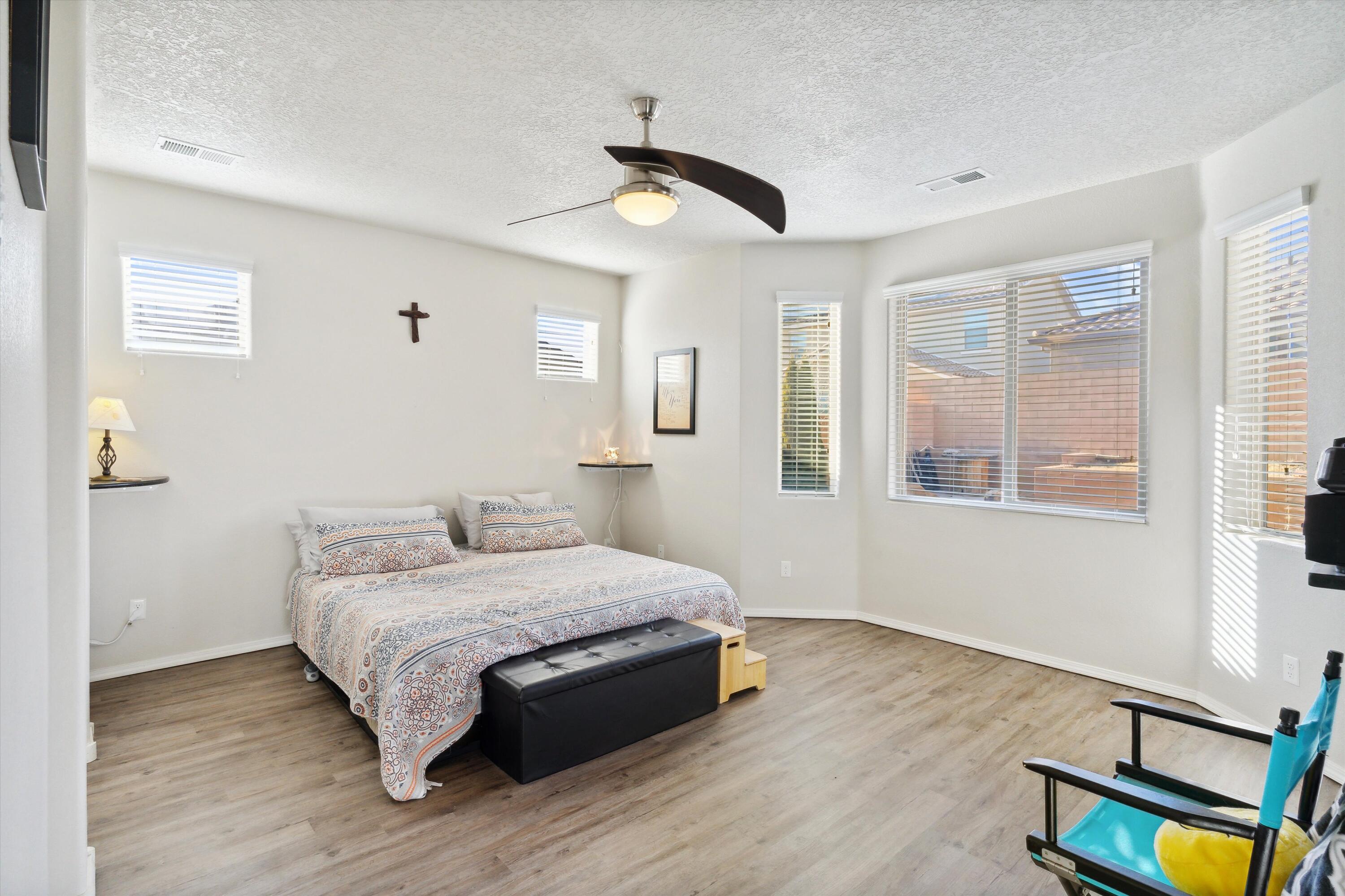 2747 Camacho Road SE