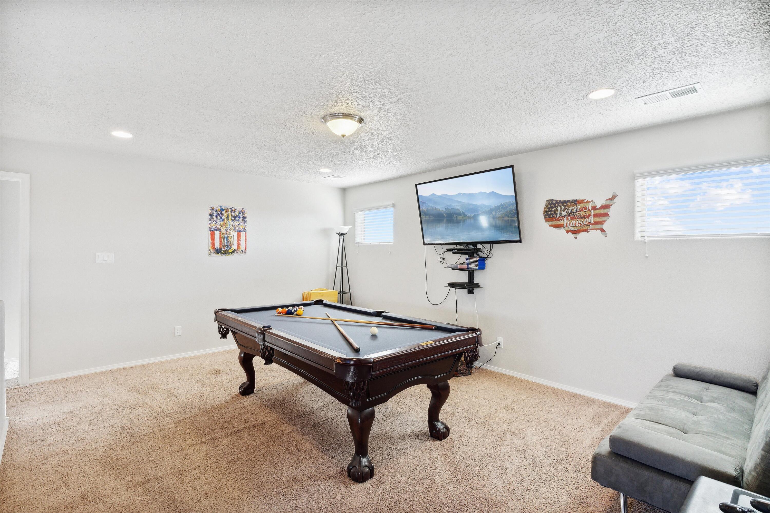 2747 Camacho Road SE