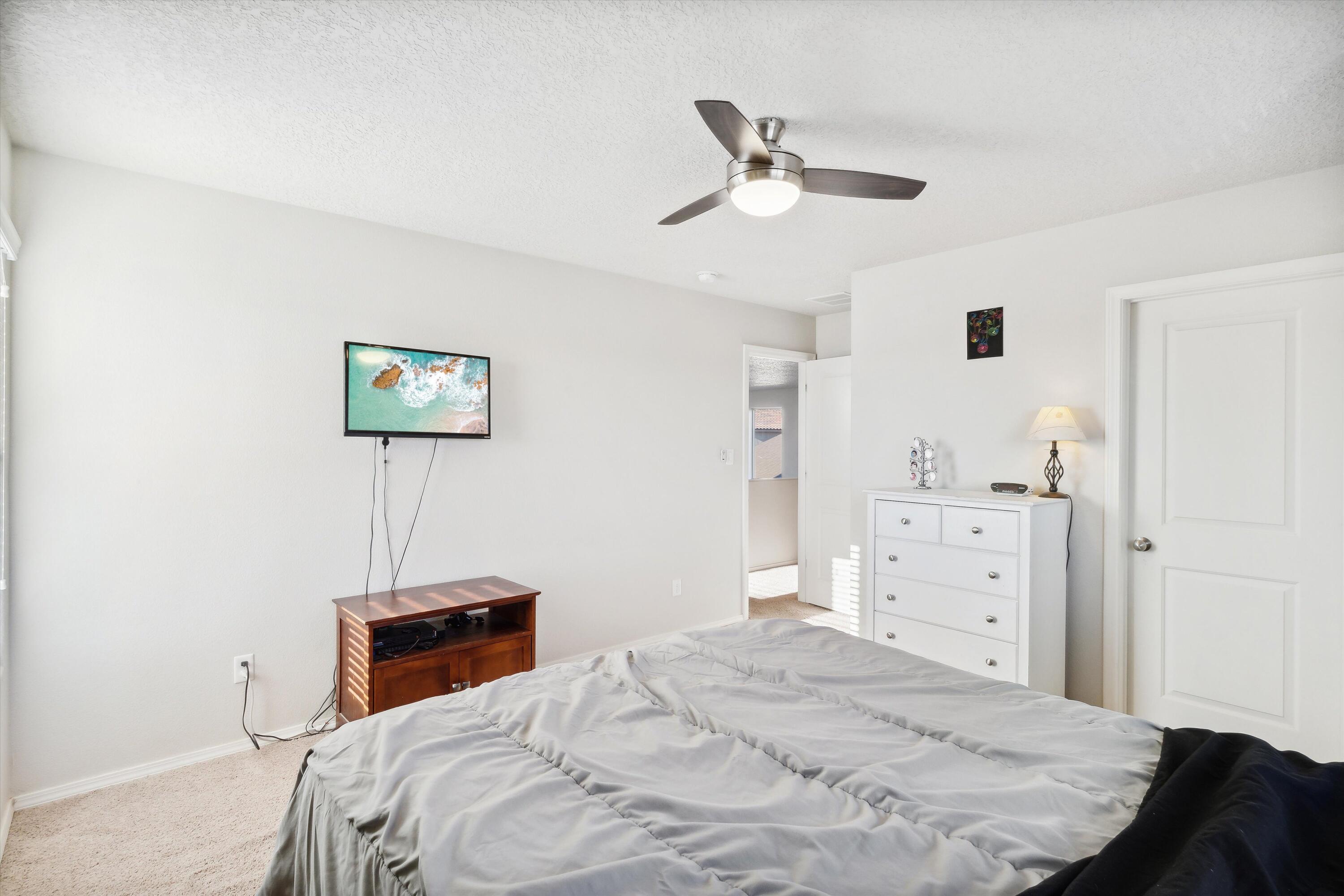 2747 Camacho Road SE