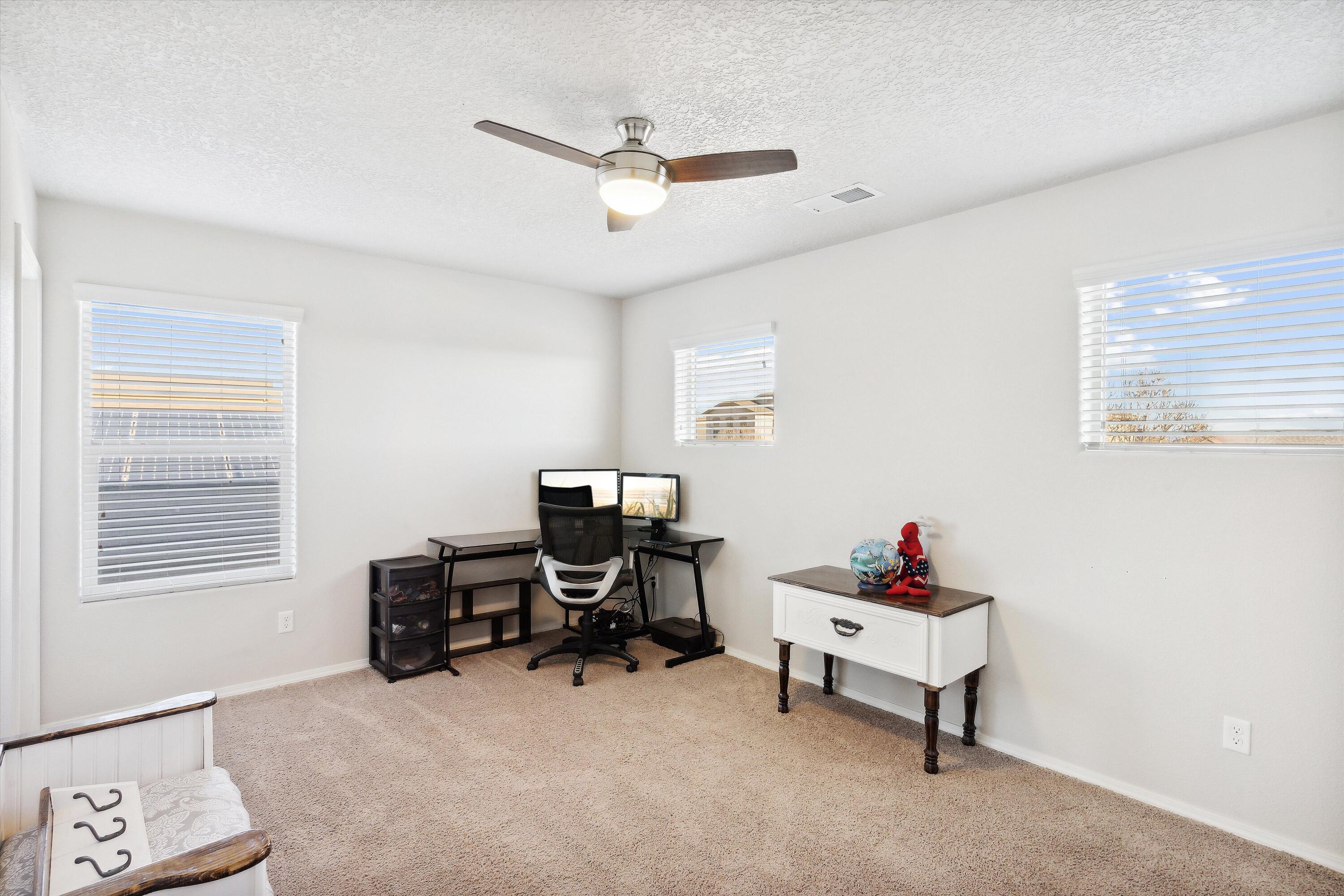 2747 Camacho Road SE