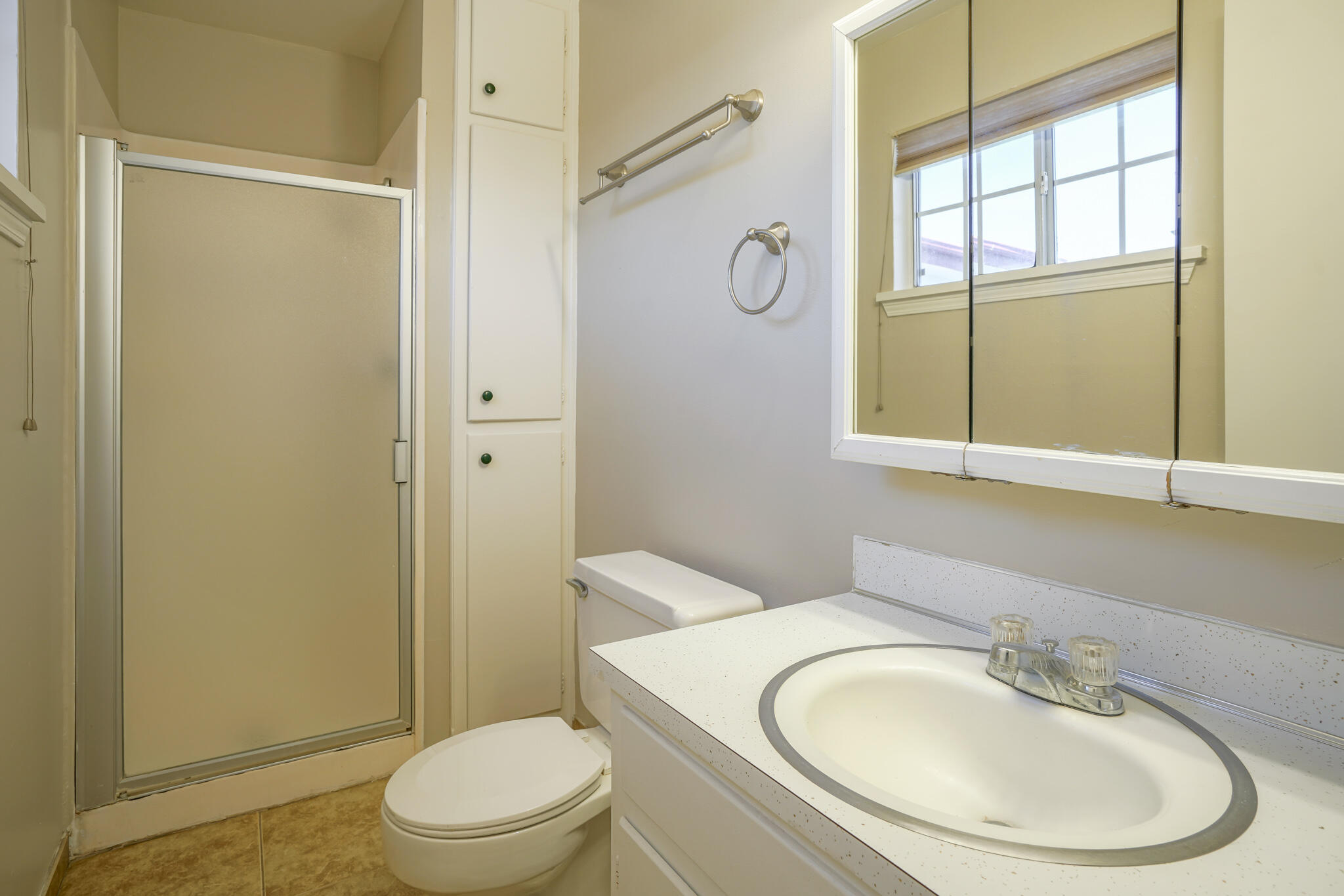 1321 Espejo Street NE