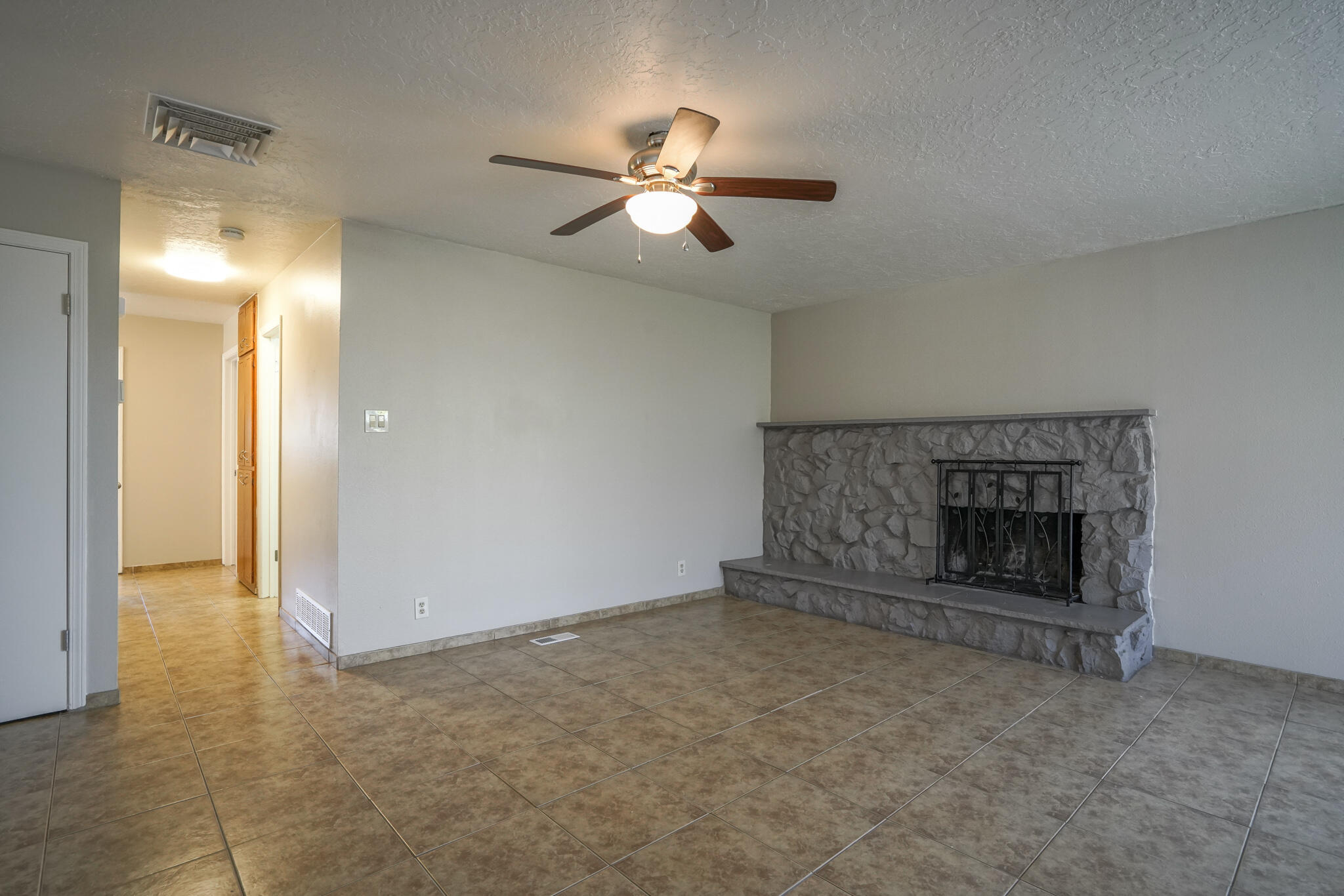 1321 Espejo Street NE