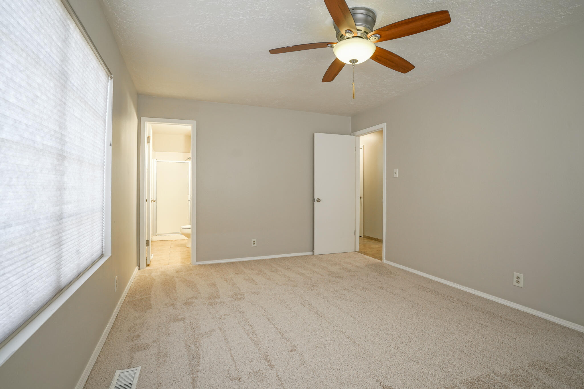 1321 Espejo Street NE