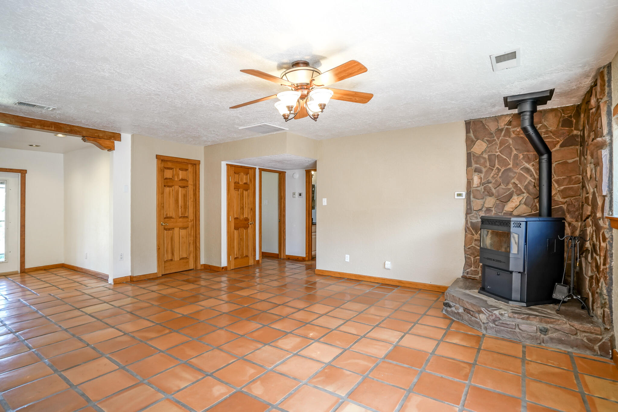 27 Primera Agua Road