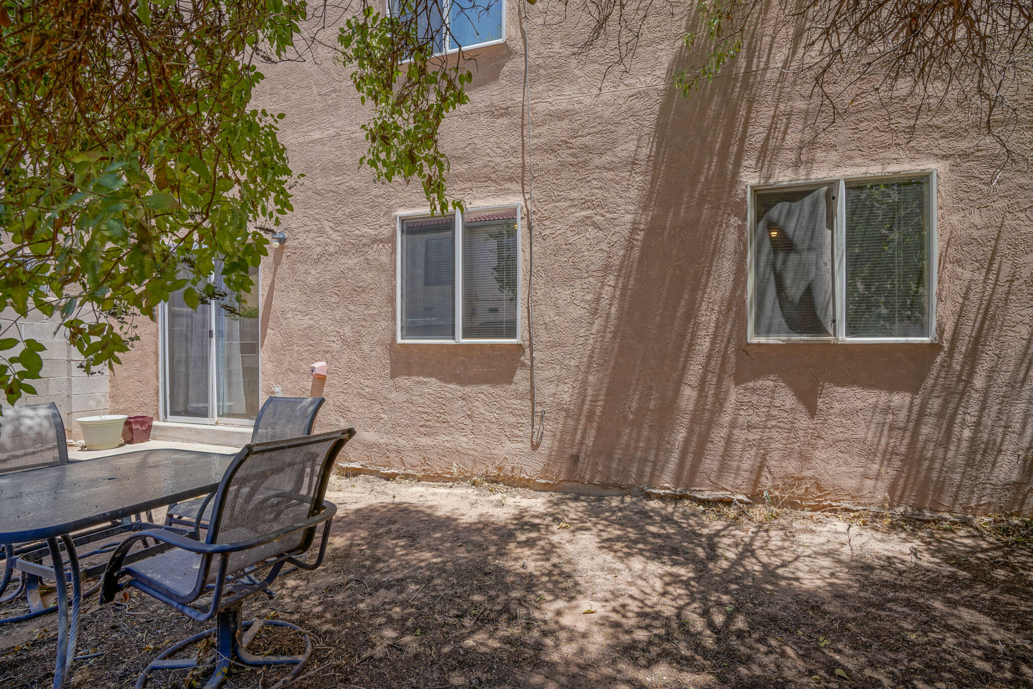 2823 Quail Pointe Drive NW