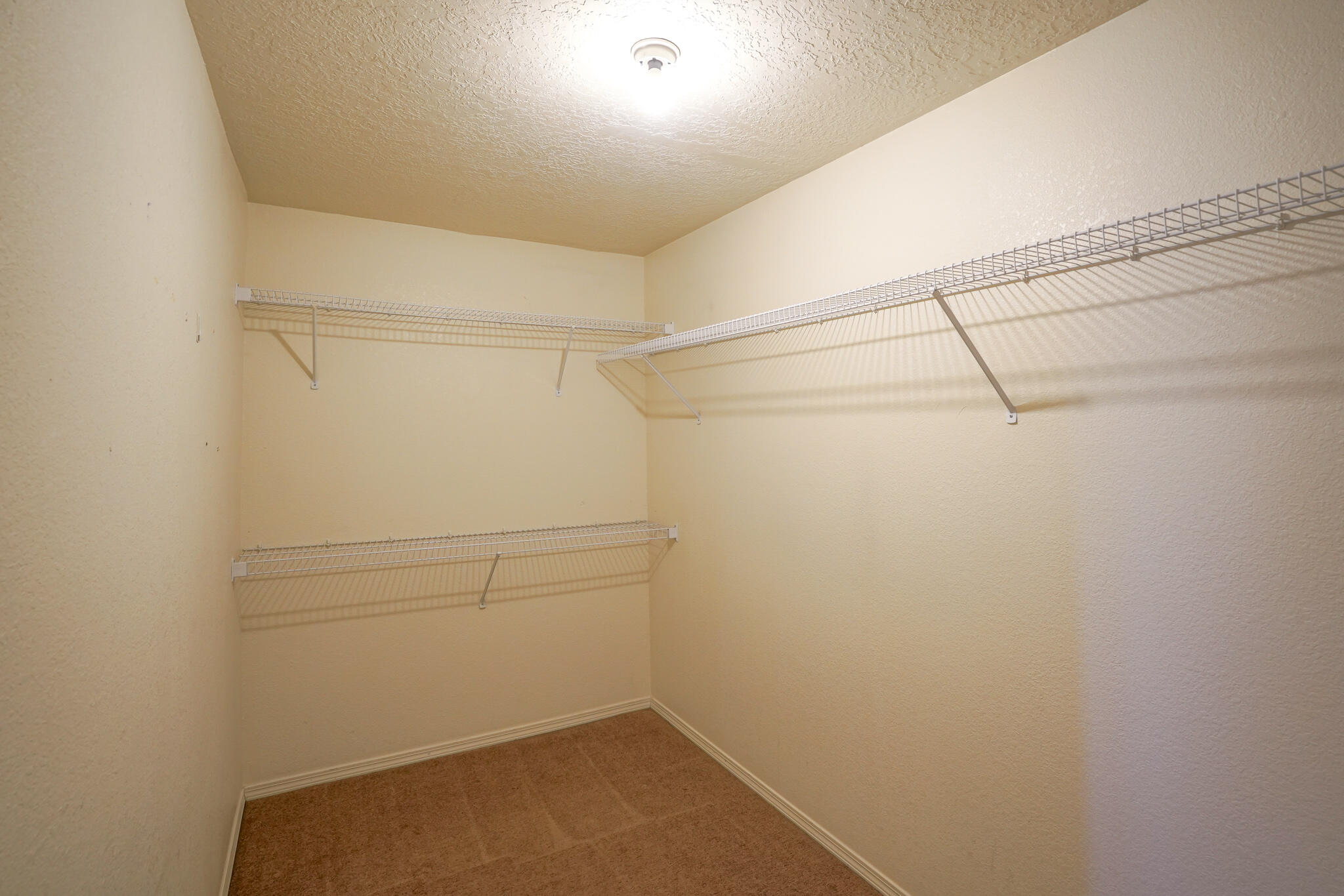 2823 Quail Pointe Drive NW