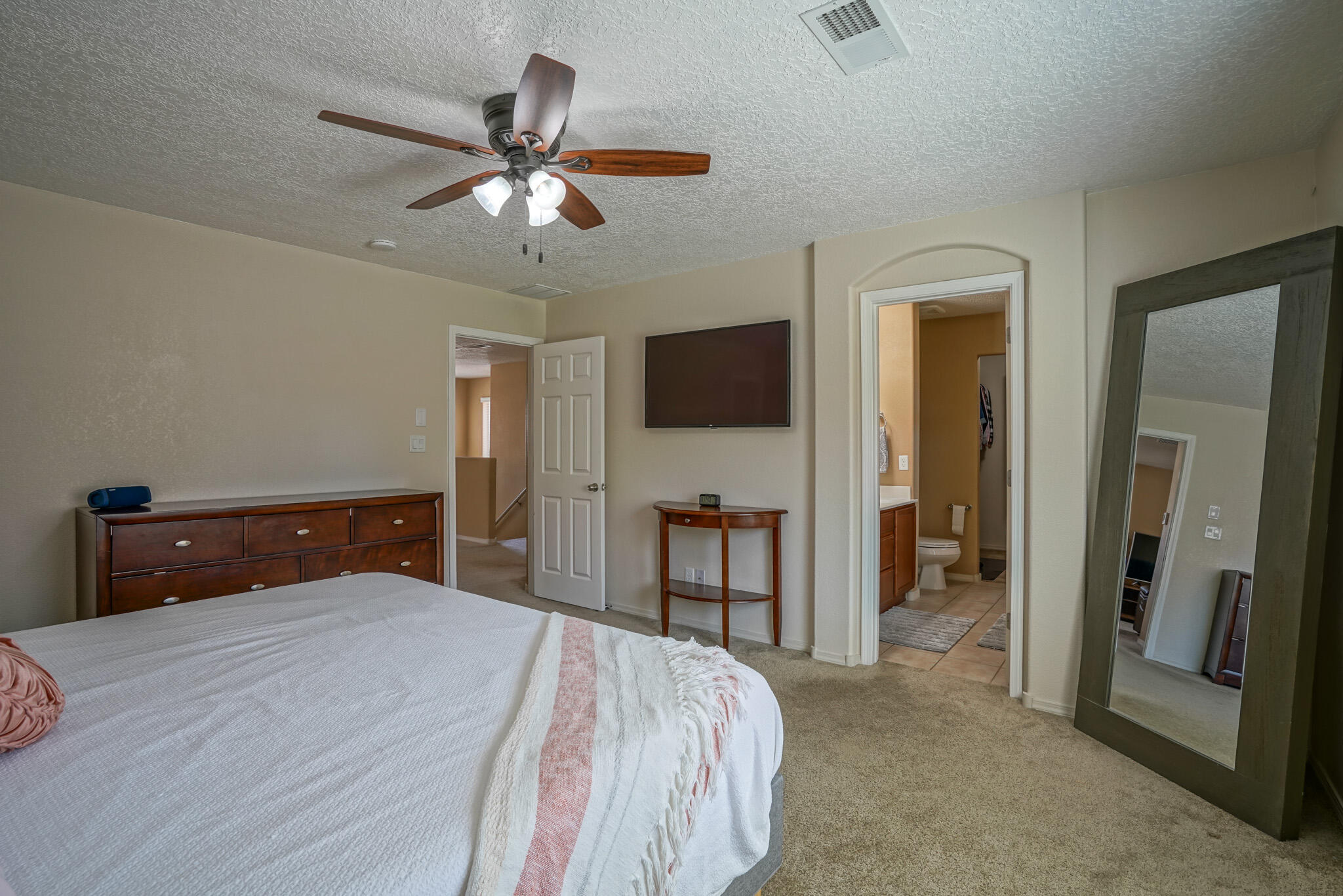 2012 Fraser Drive SE