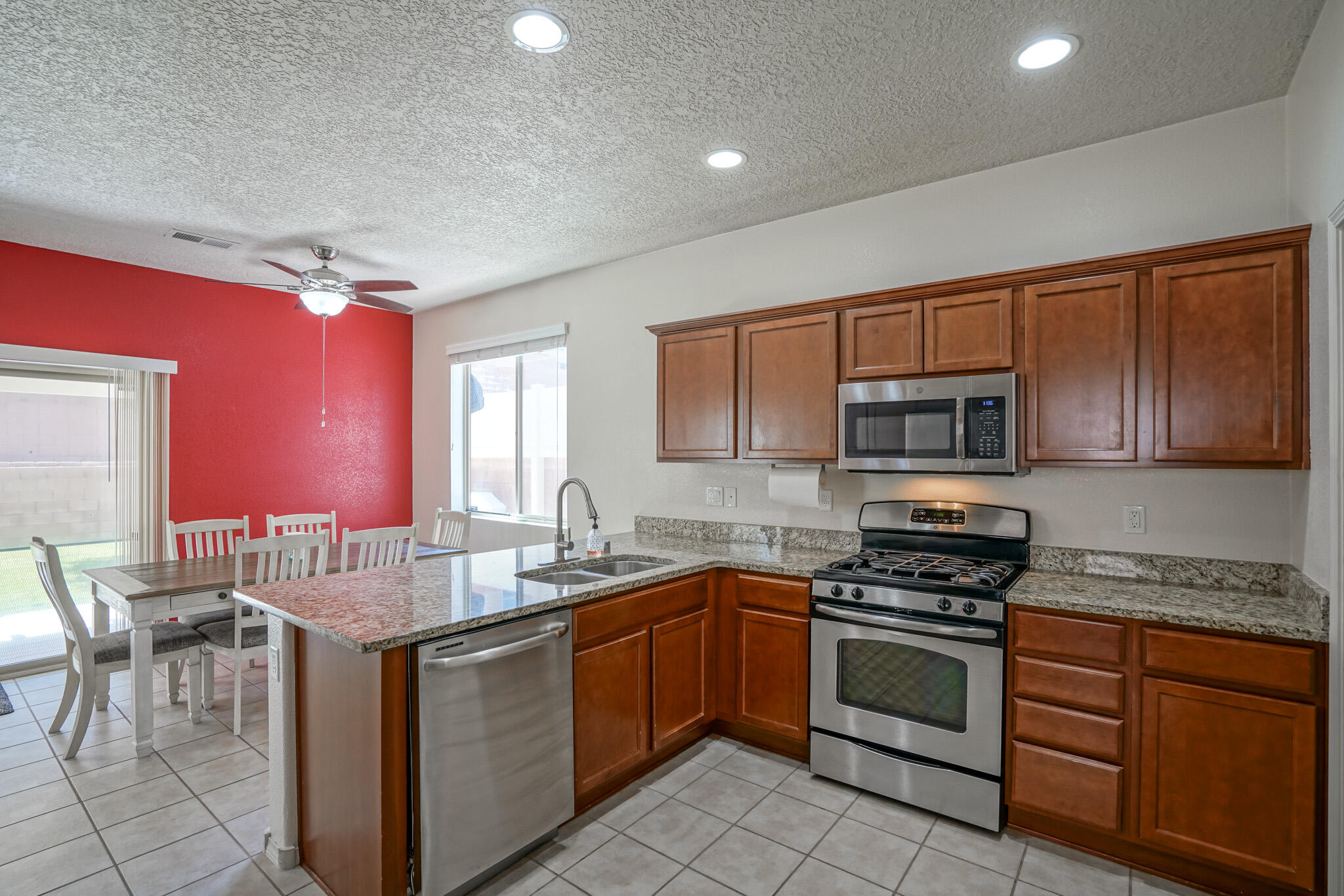 2012 Fraser Drive SE