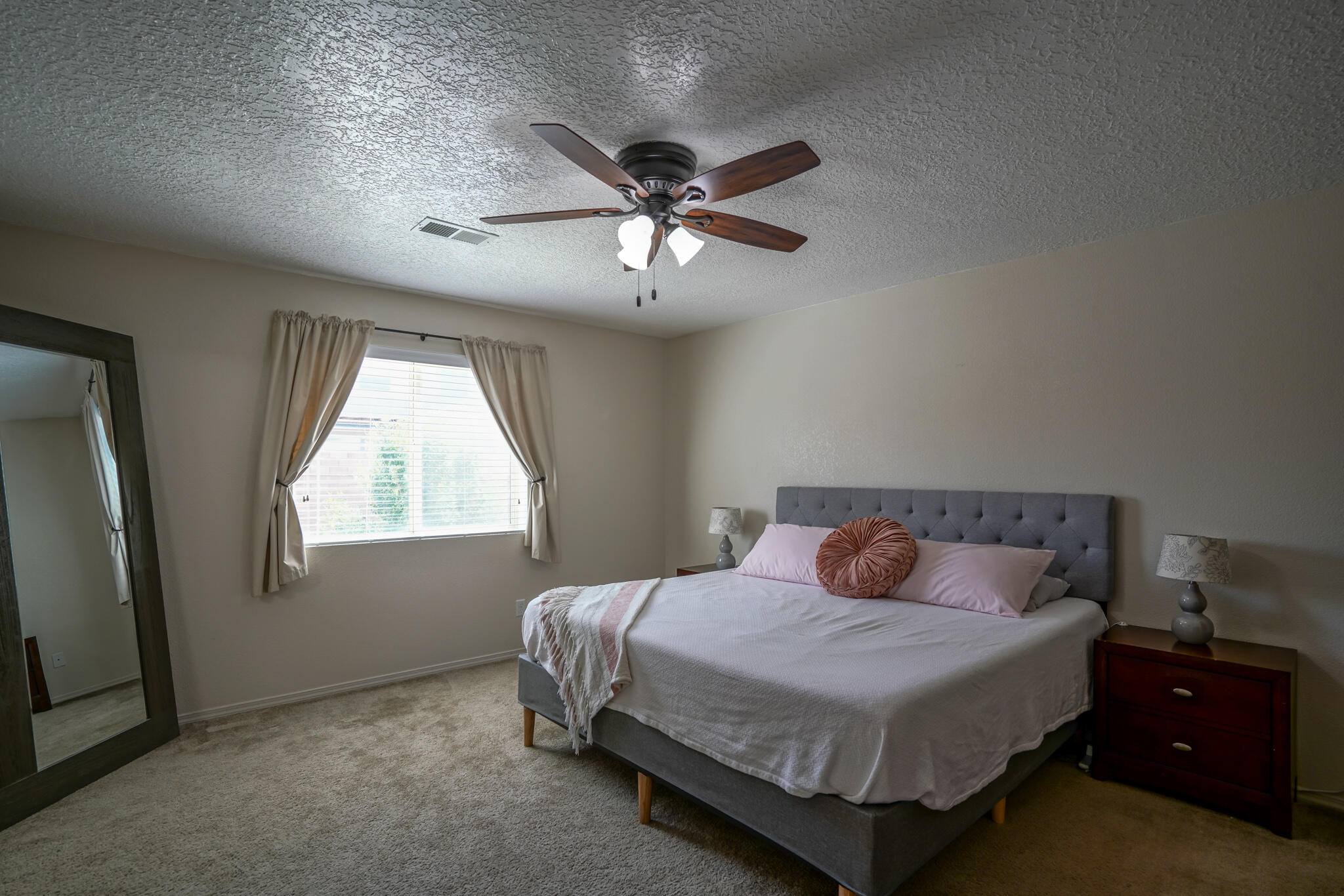 2012 Fraser Drive SE