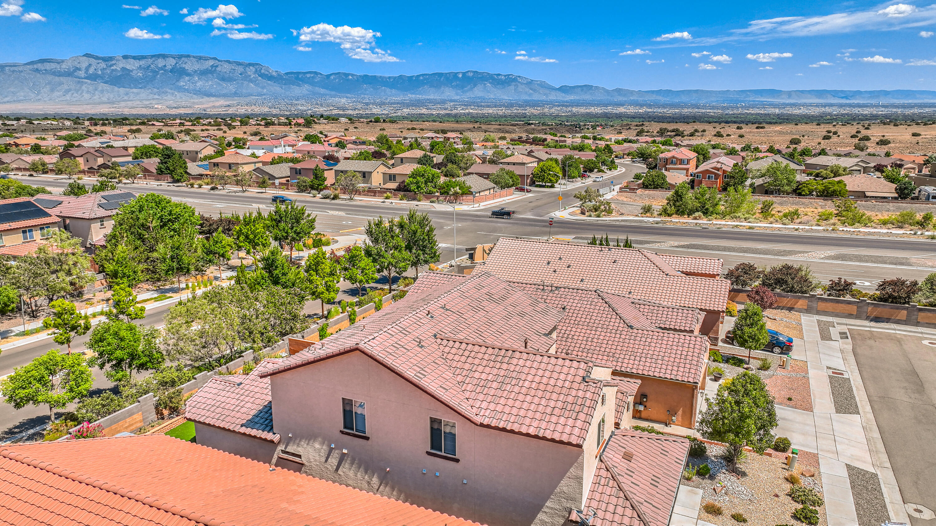 9508 Sandstone Rim Drive NW