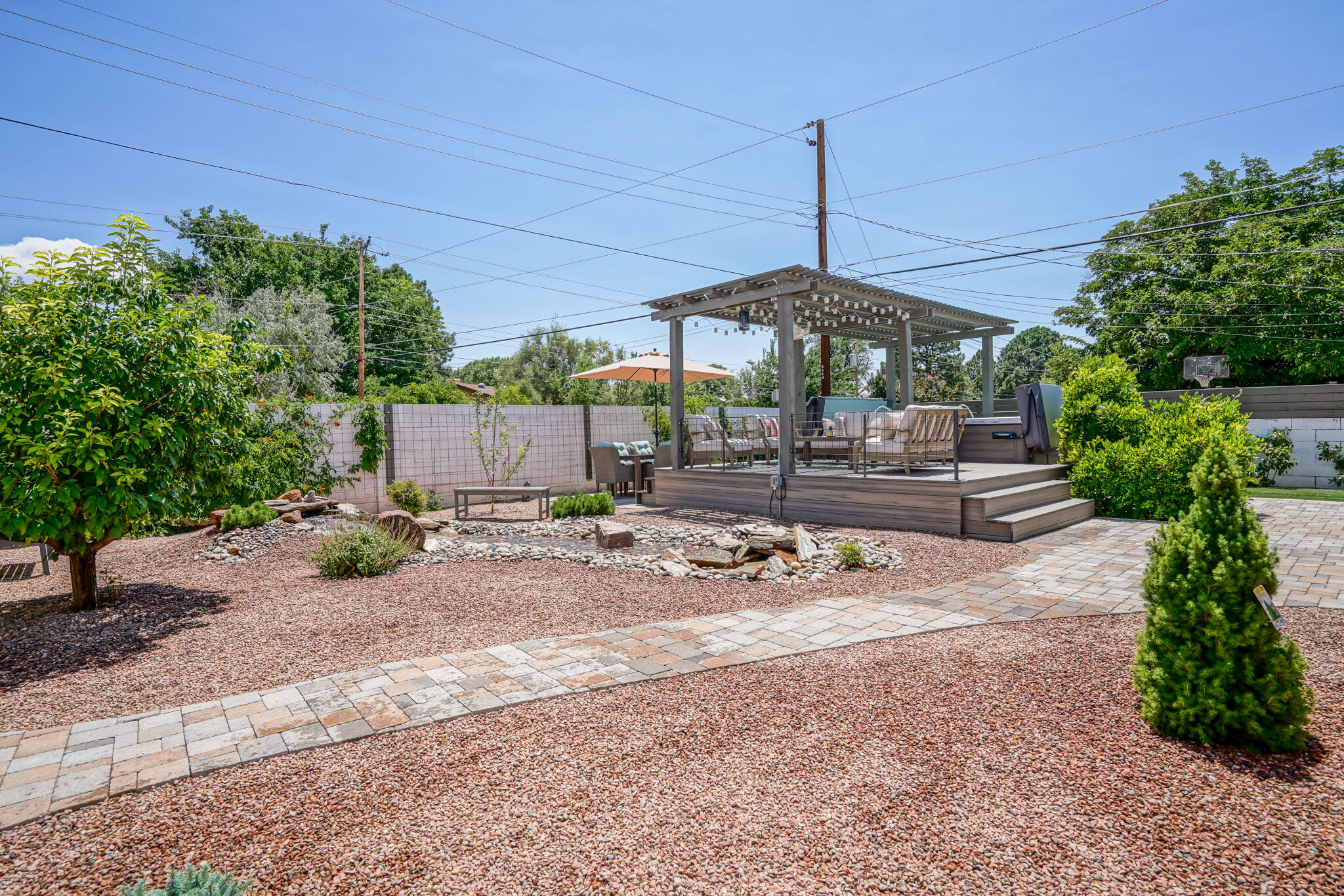 7312 Carriveau Avenue NE