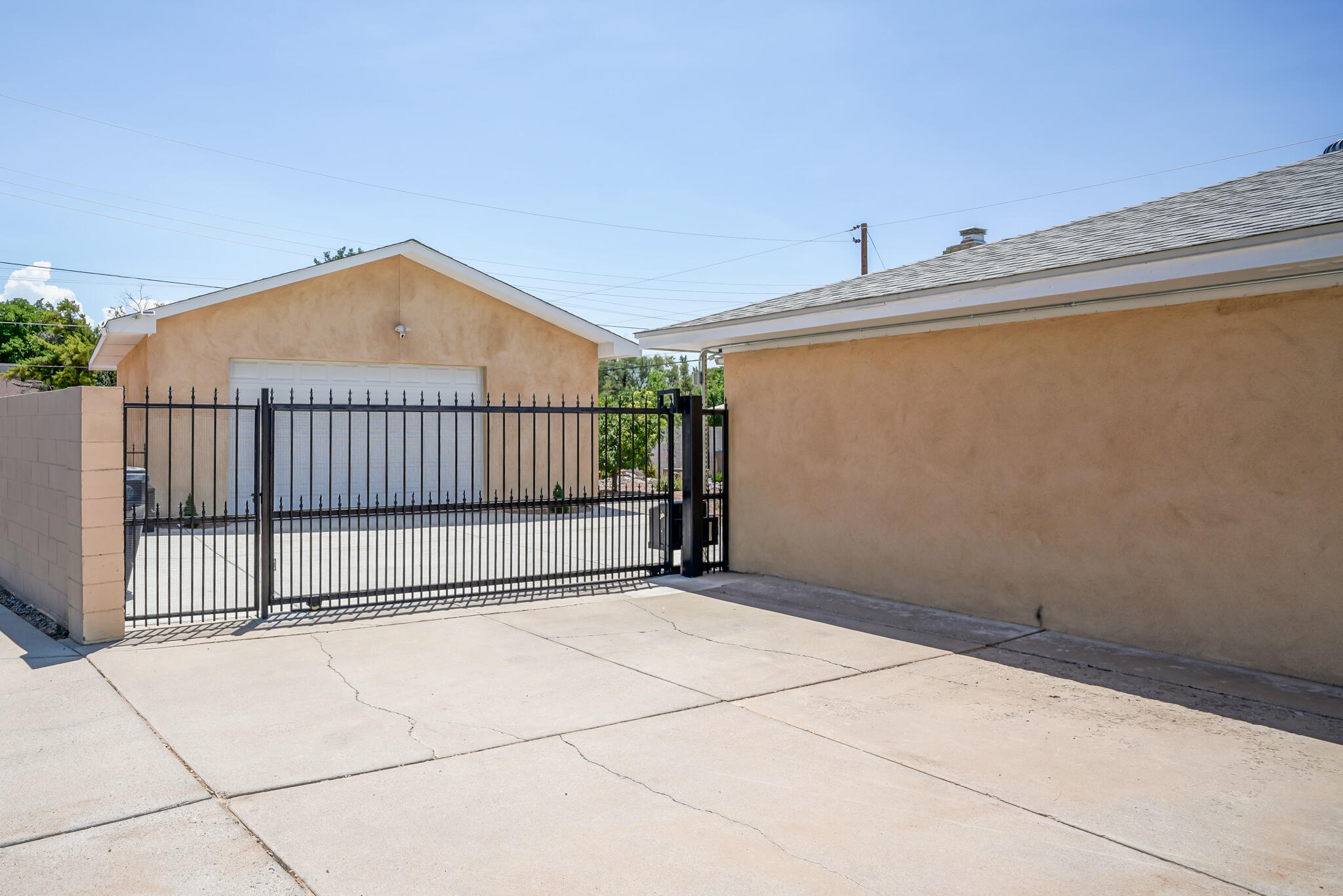 7312 Carriveau Avenue NE