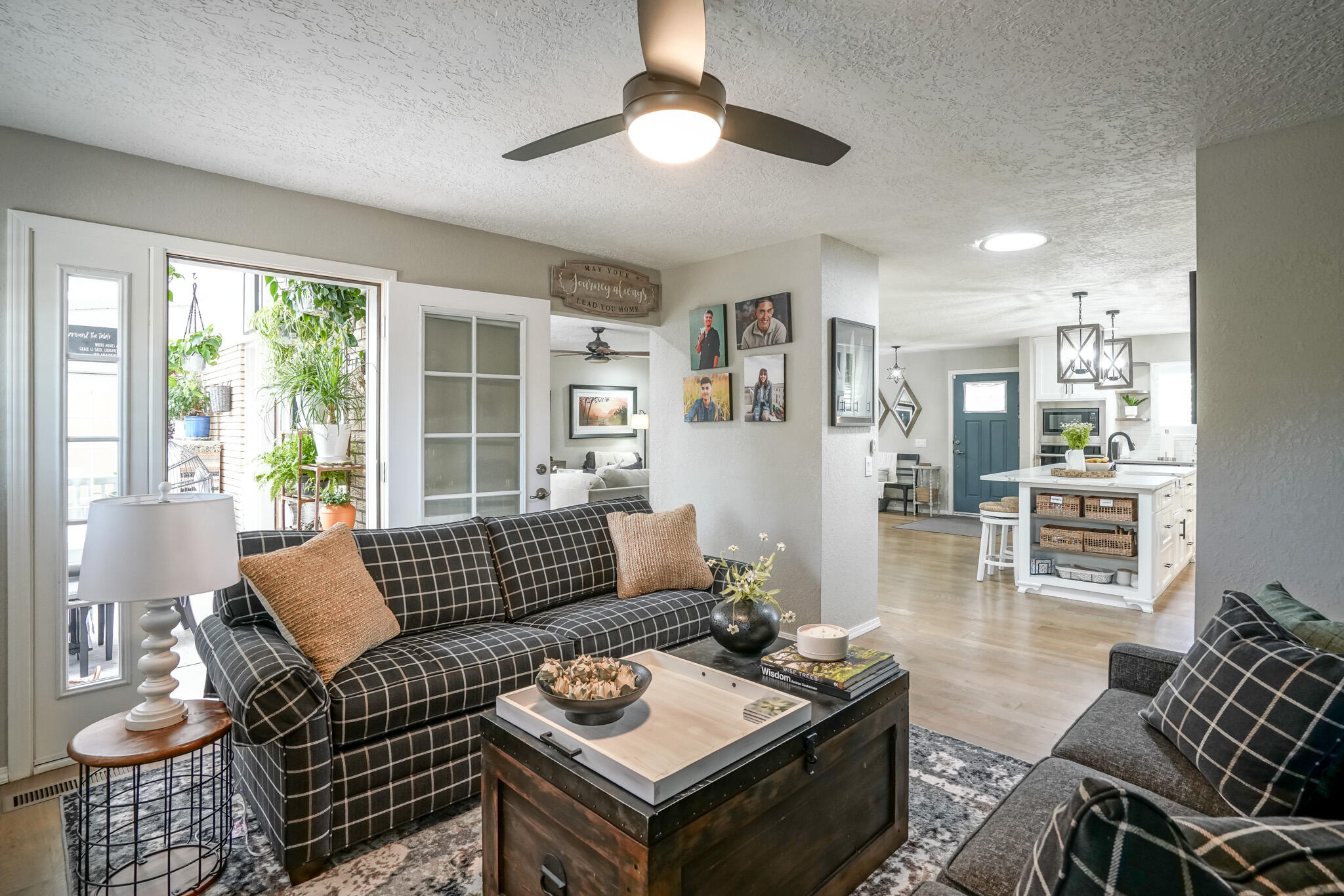 7312 Carriveau Avenue NE