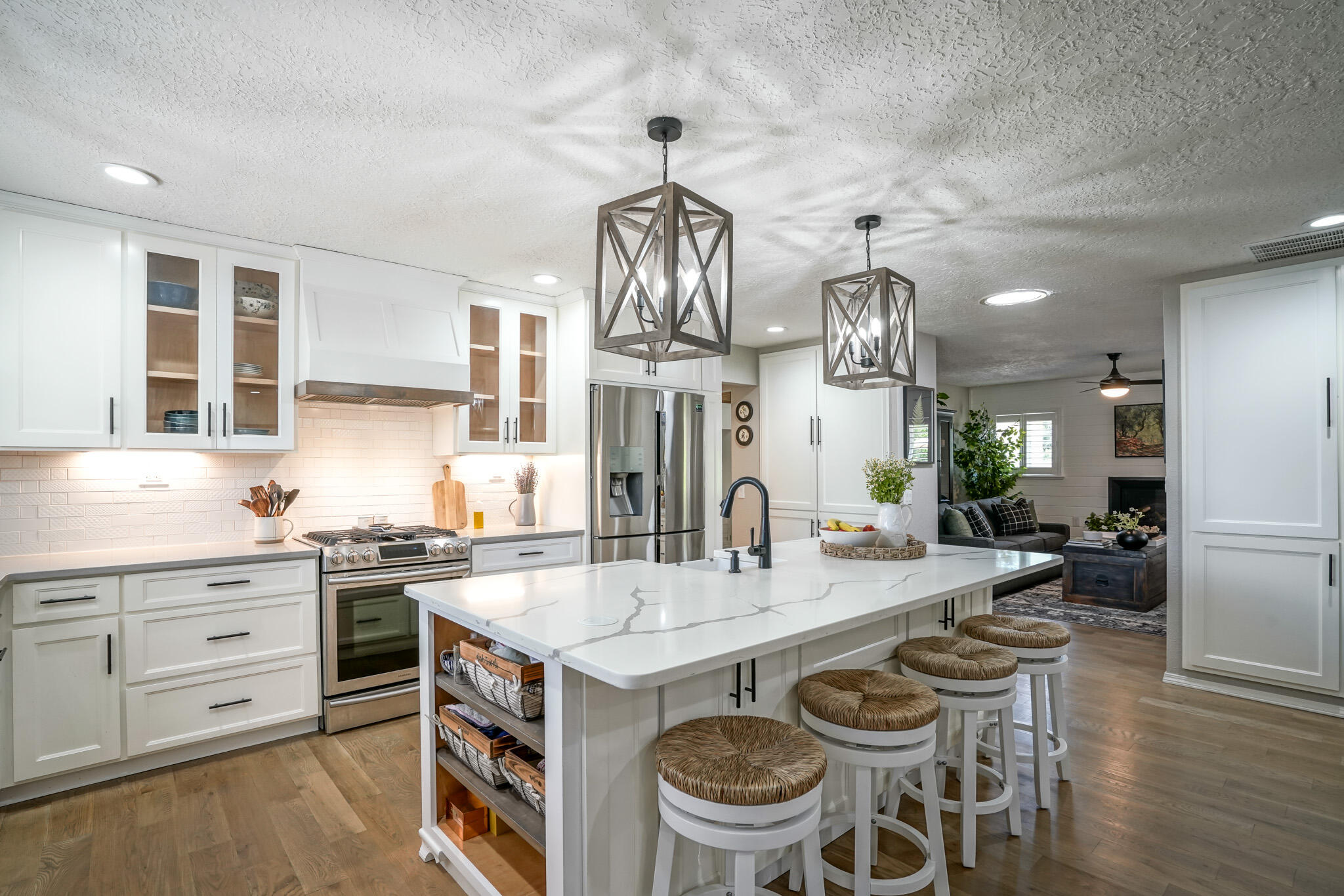 7312 Carriveau Avenue NE