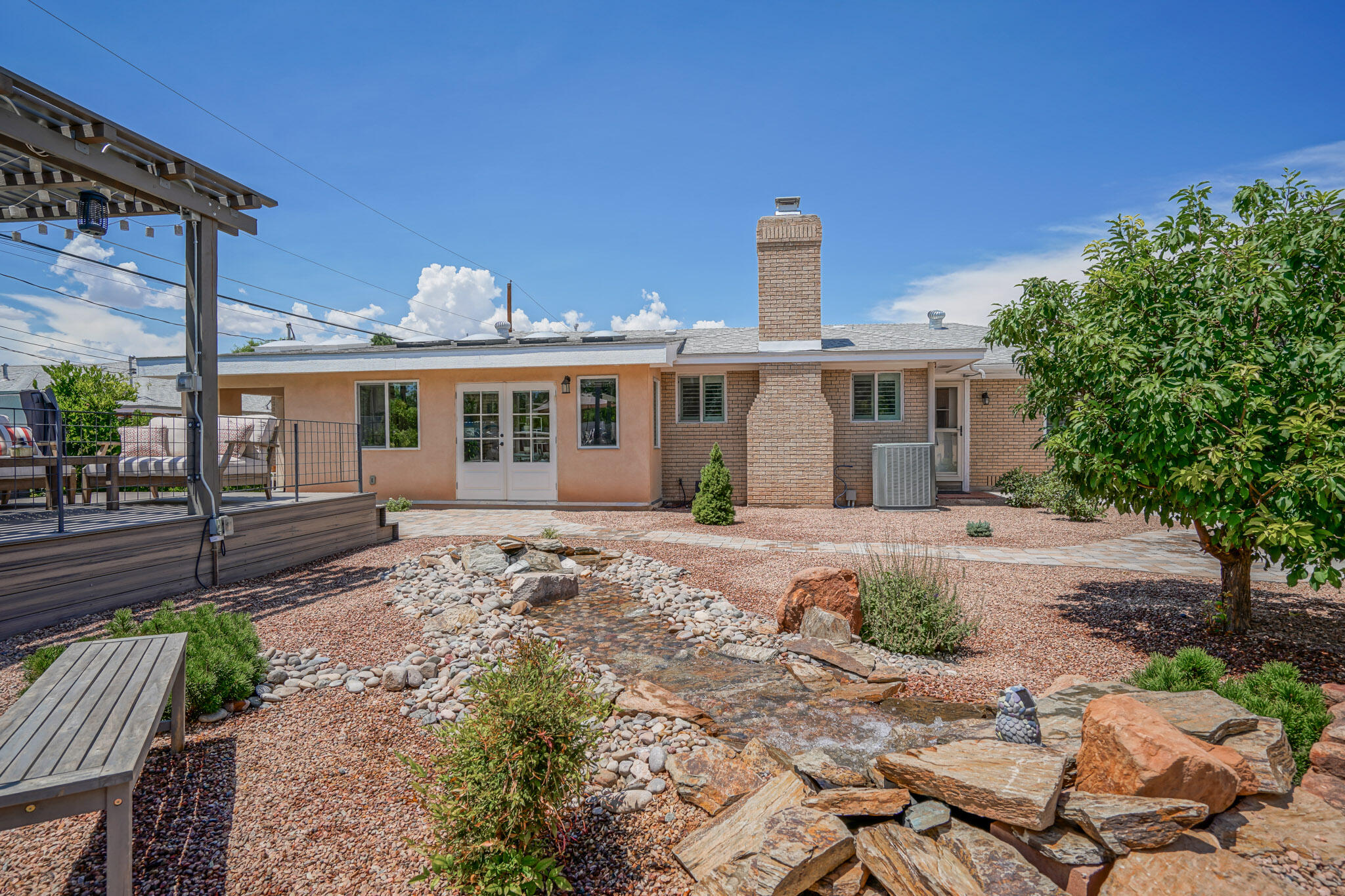 7312 Carriveau Avenue NE