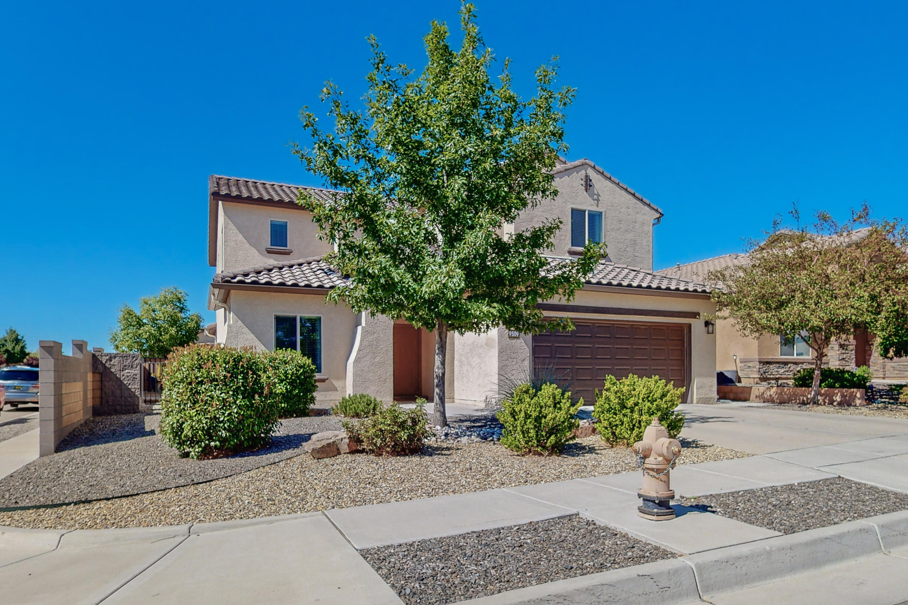 9509 Sandstone Rim Drive NW