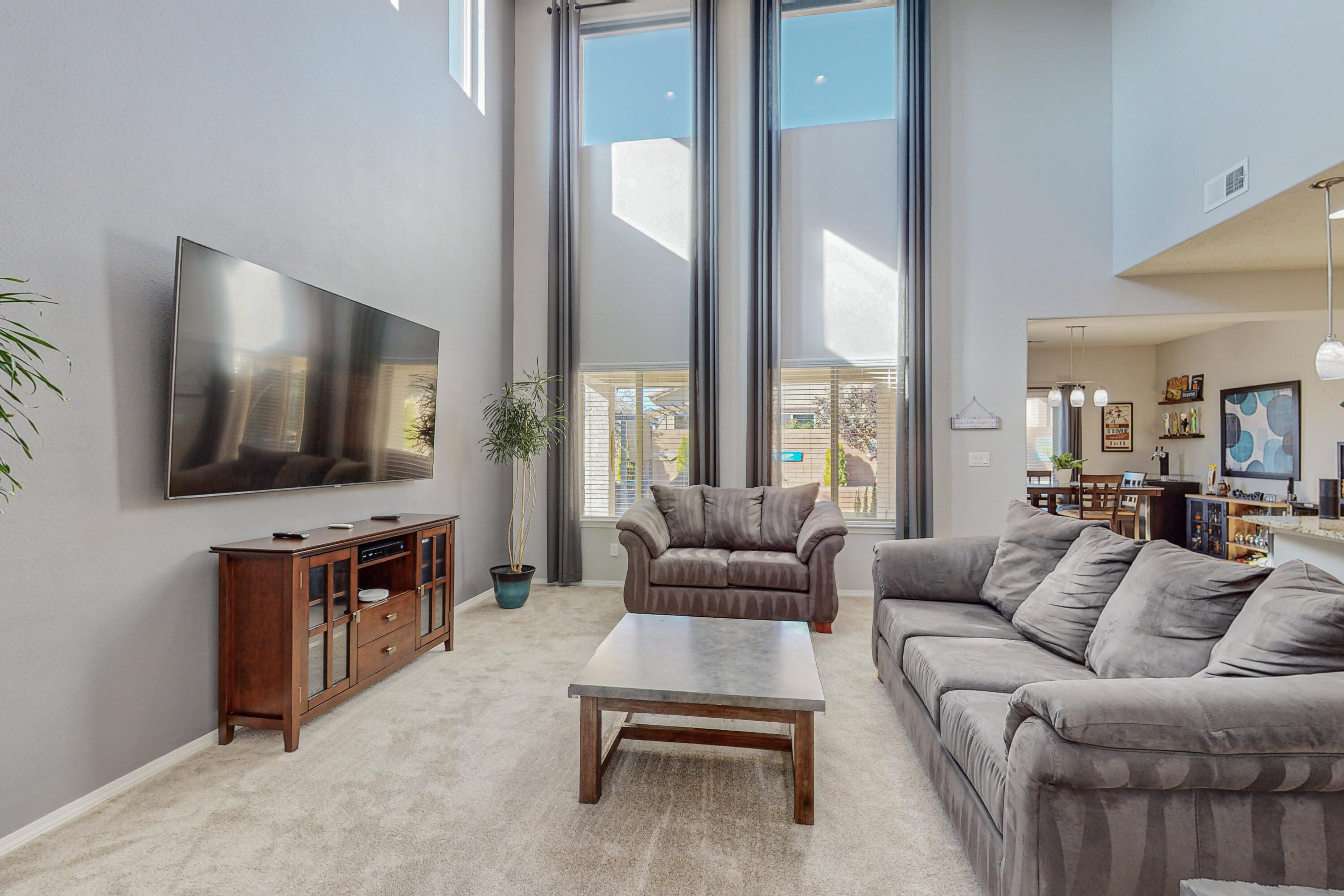 9509 Sandstone Rim Drive NW