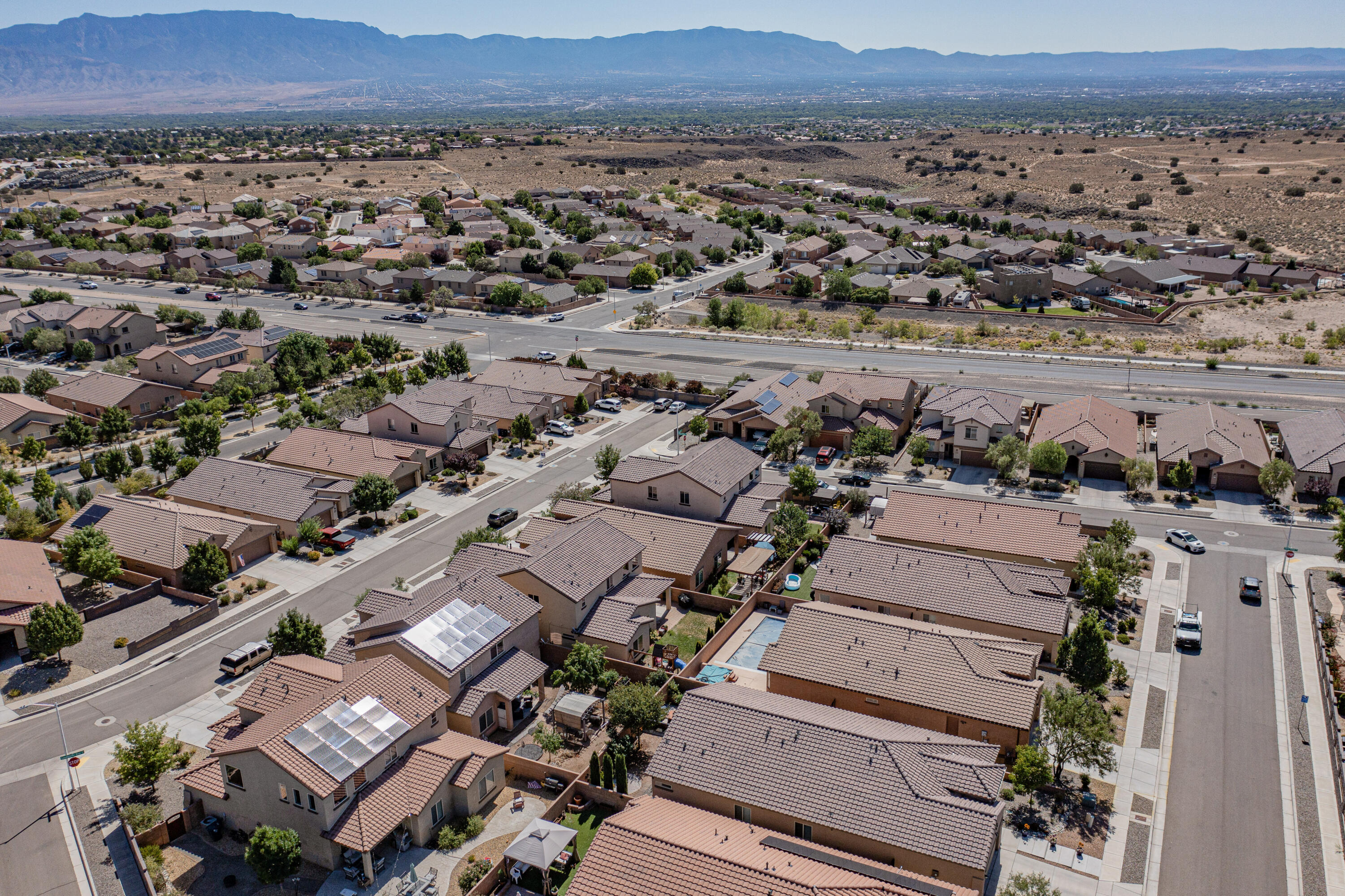 9509 Sandstone Rim Drive NW