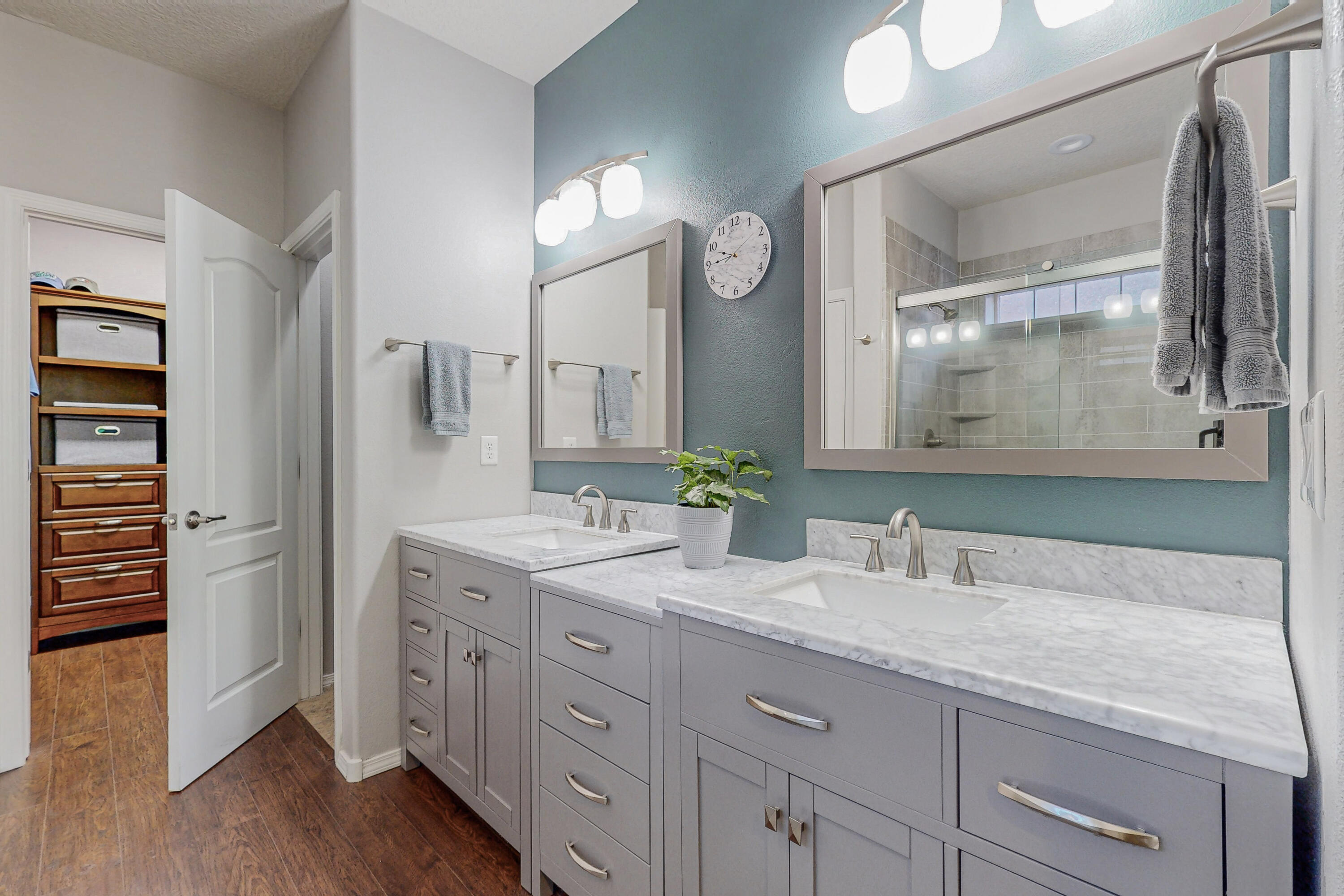 9509 Sandstone Rim Drive NW