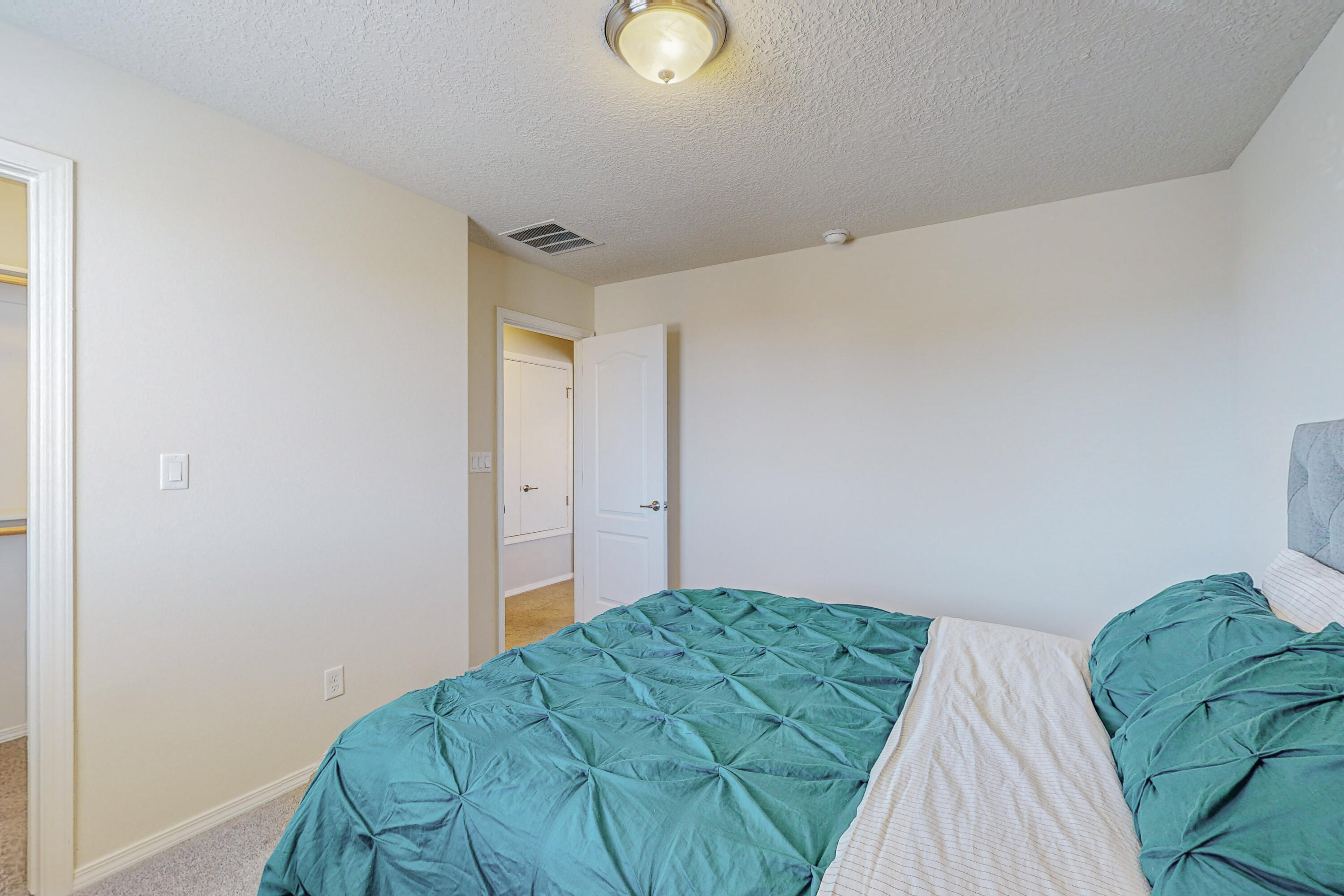 9509 Sandstone Rim Drive NW