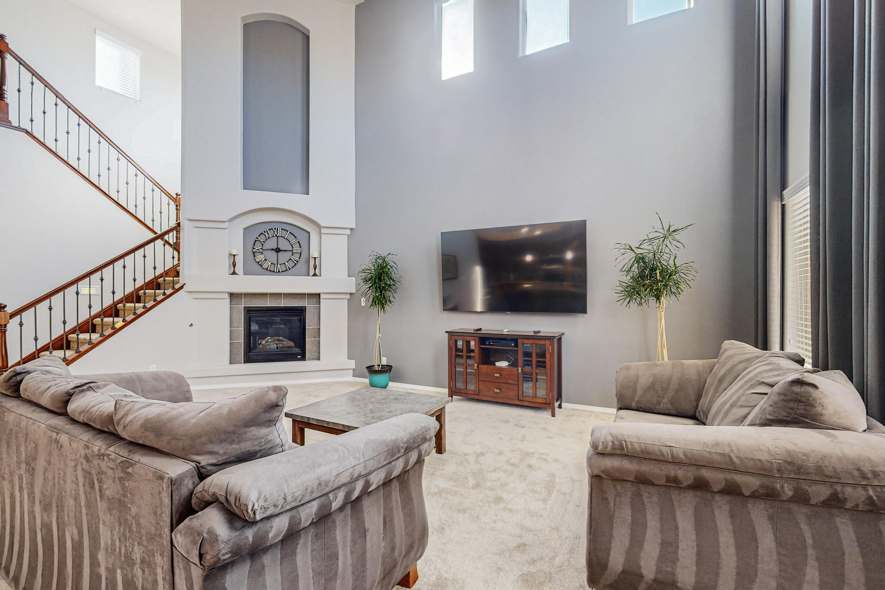 9509 Sandstone Rim Drive NW