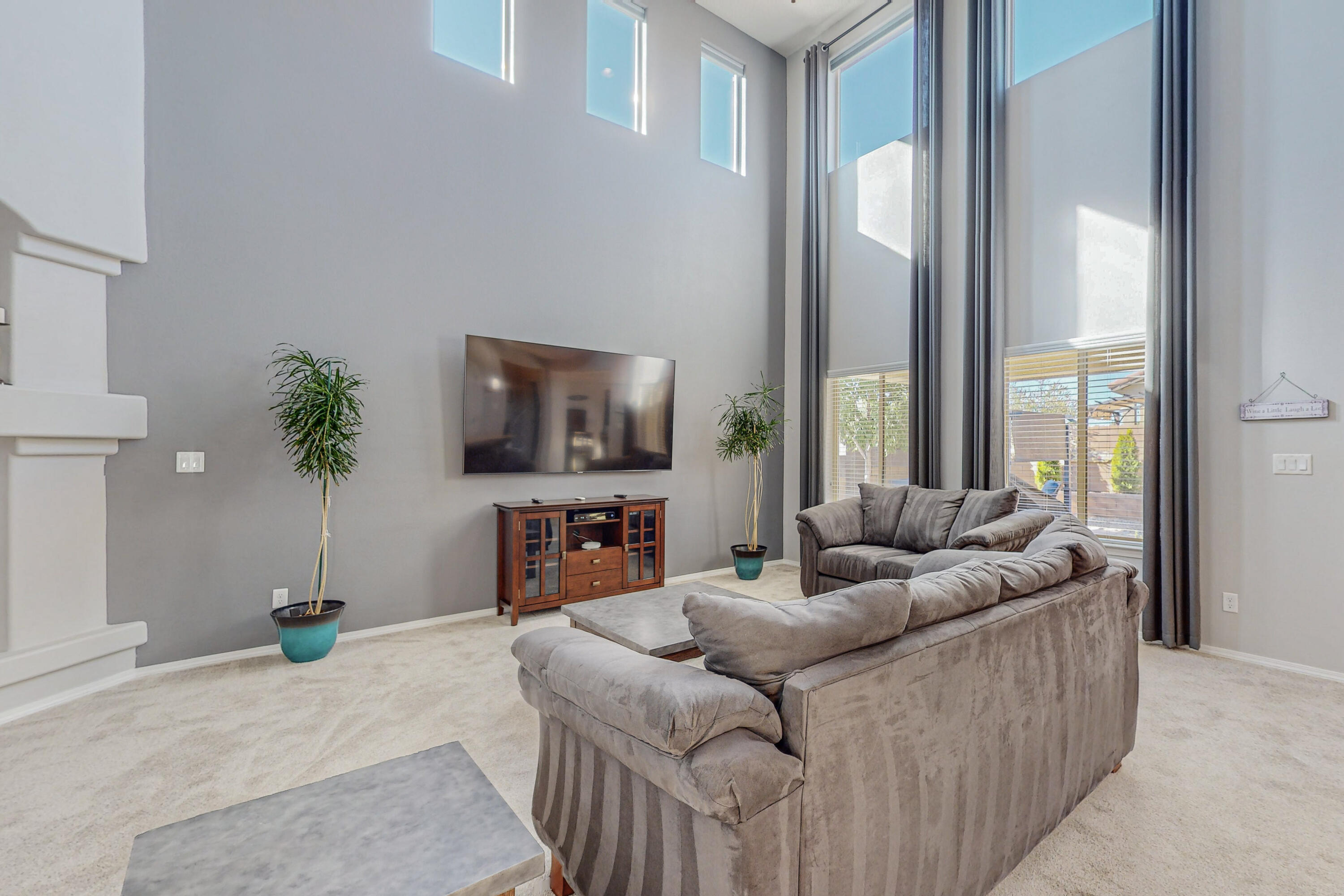 9509 Sandstone Rim Drive NW