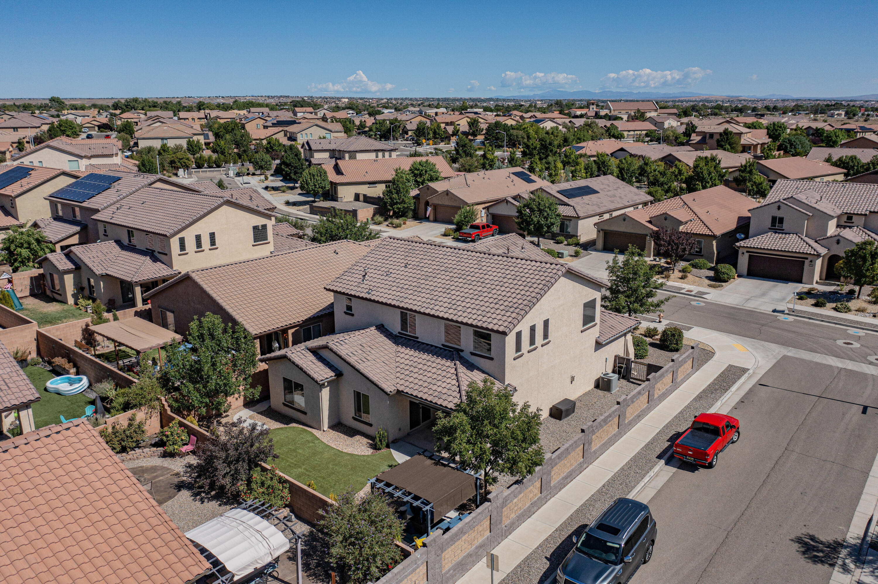 9509 Sandstone Rim Drive NW