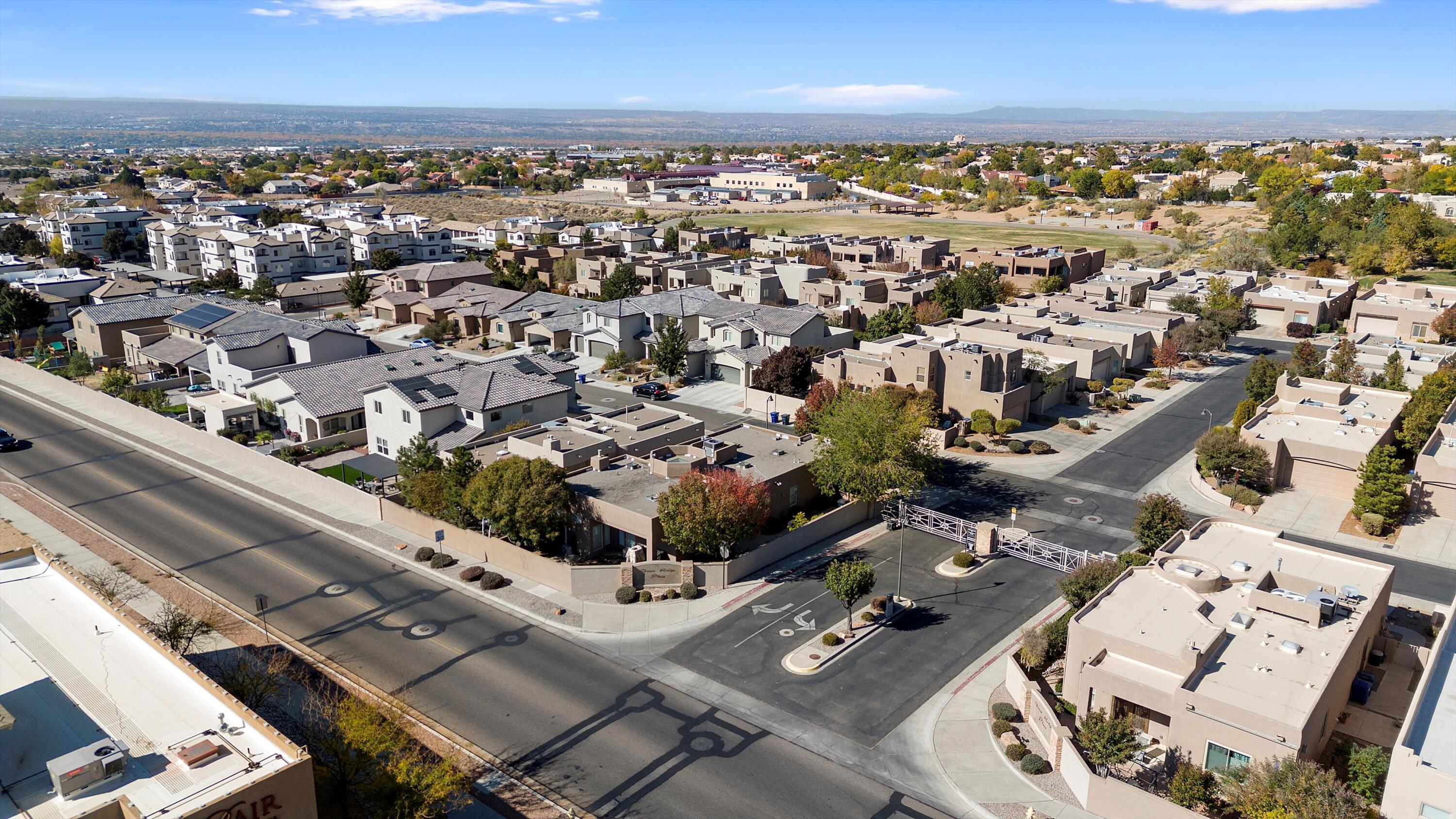 8800 Desert Finch Lane NE