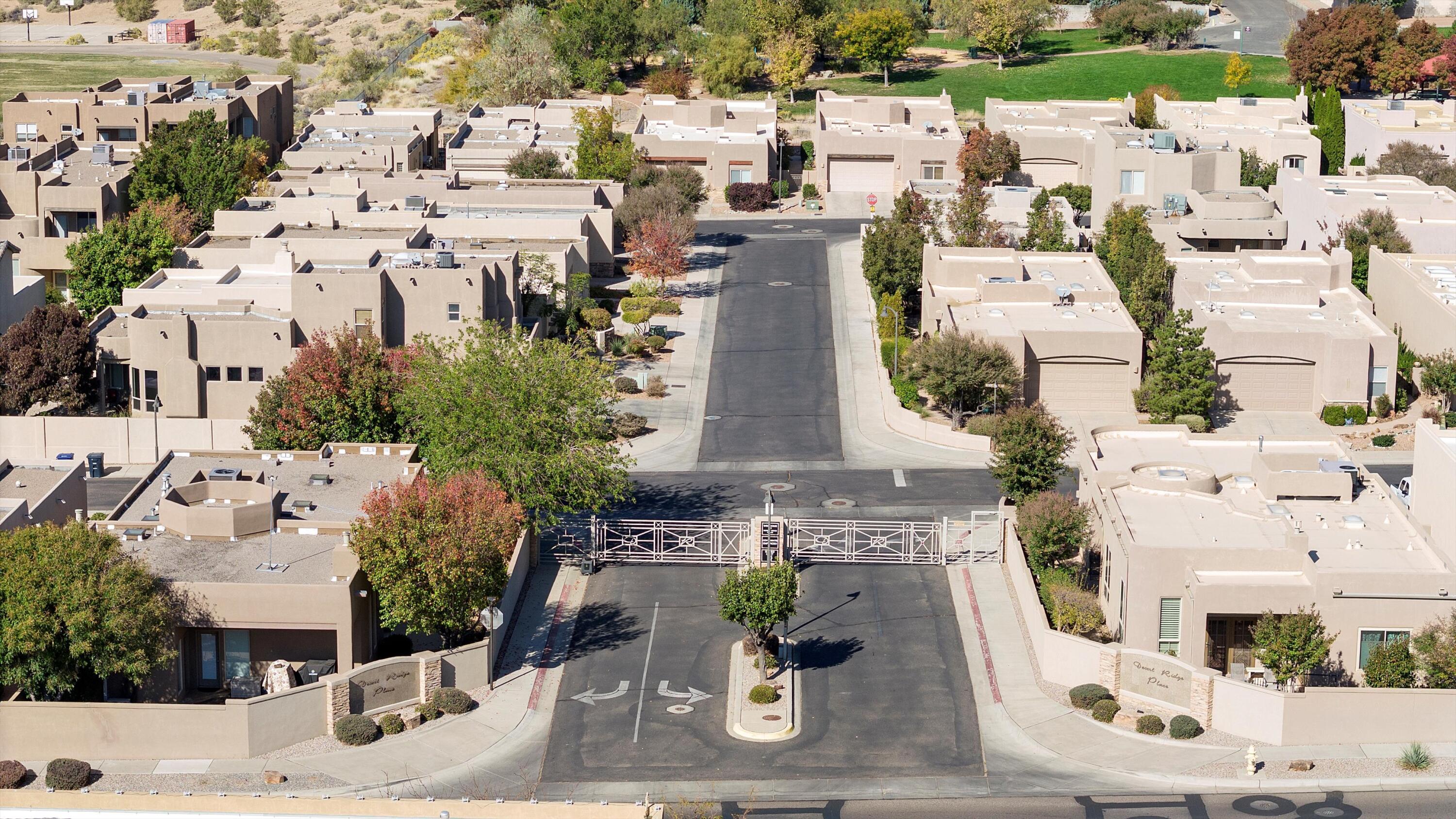 8800 Desert Finch Lane NE