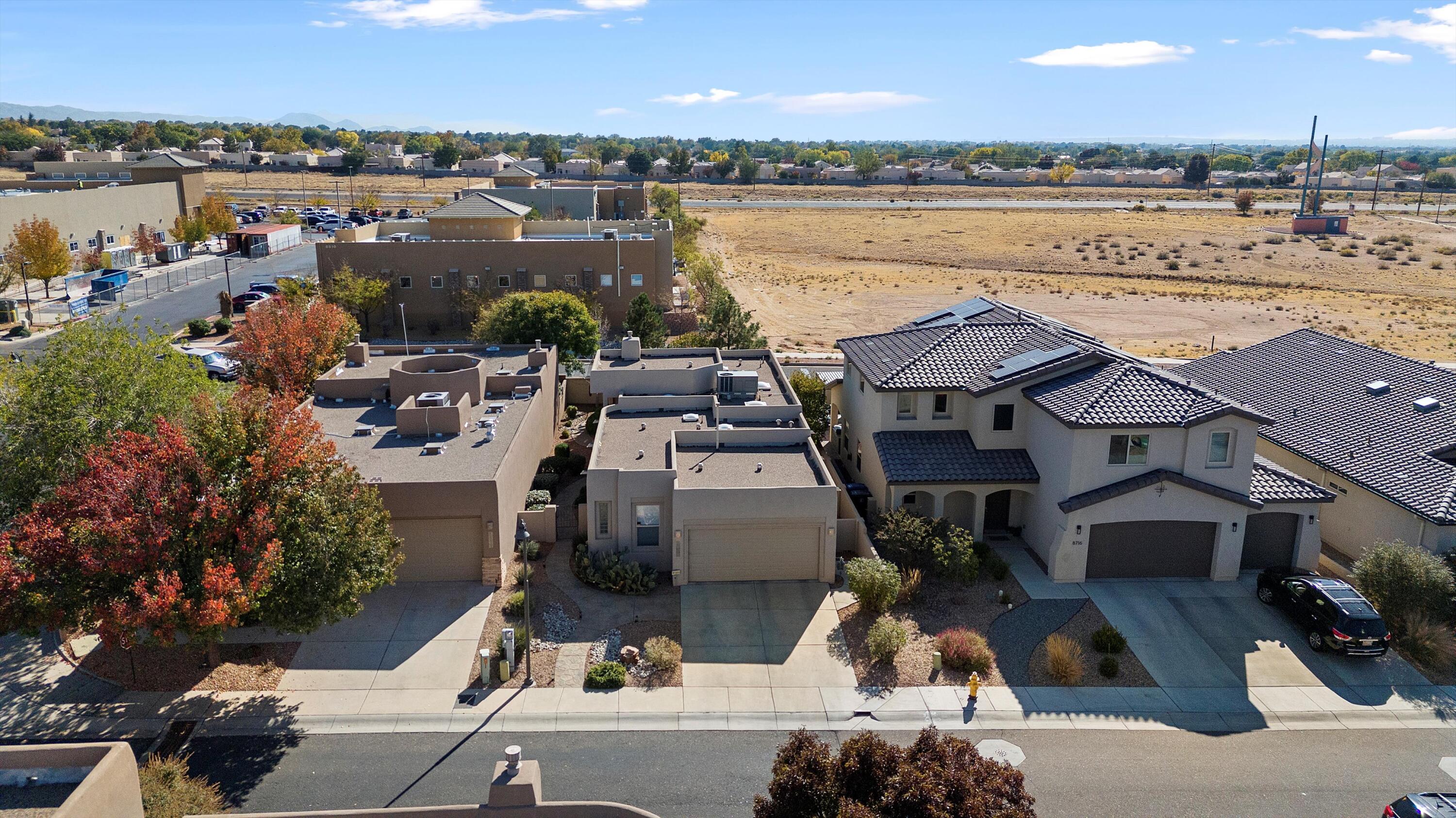 8800 Desert Finch Lane NE