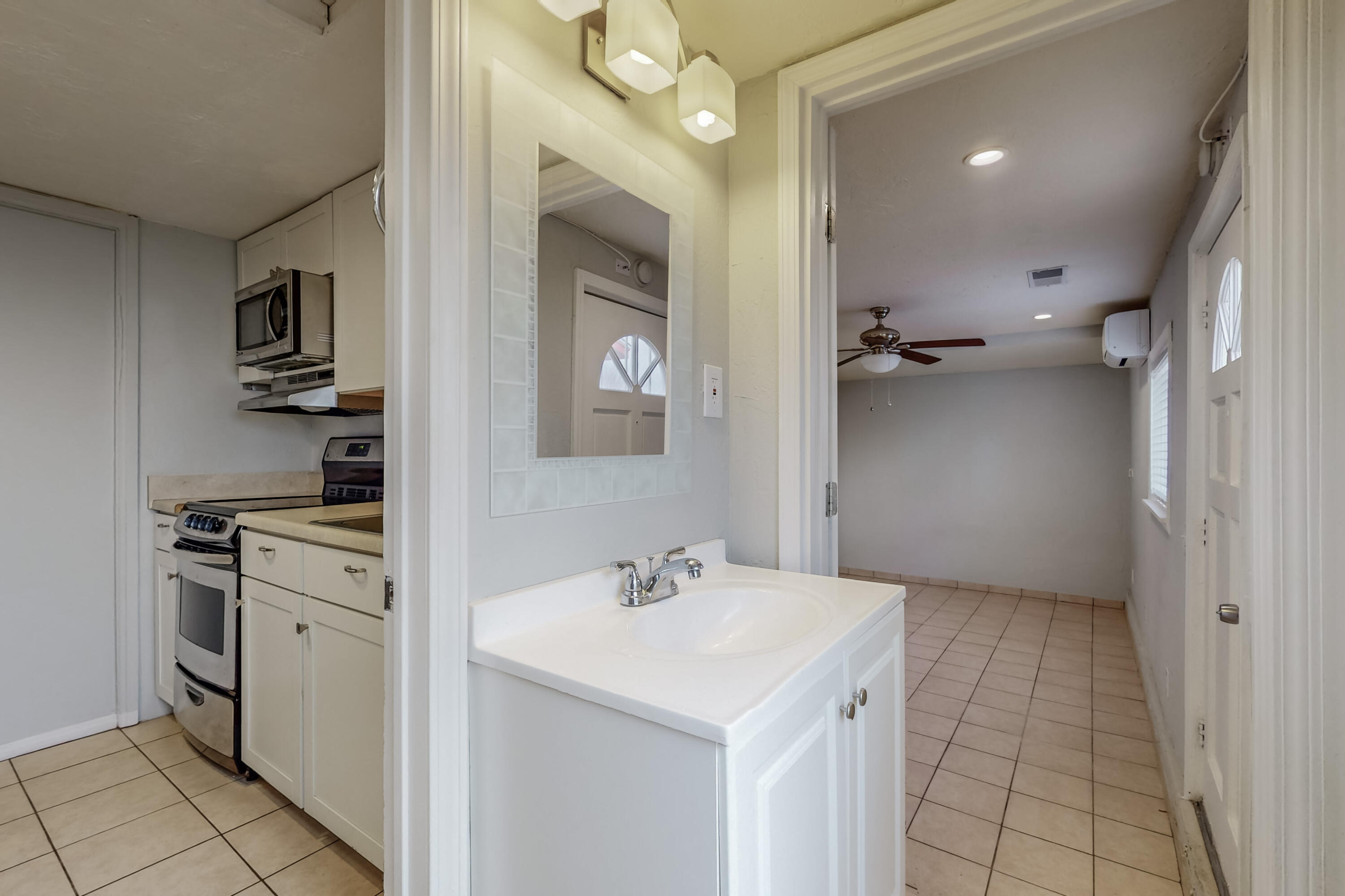 2932 Cuervo Drive NE