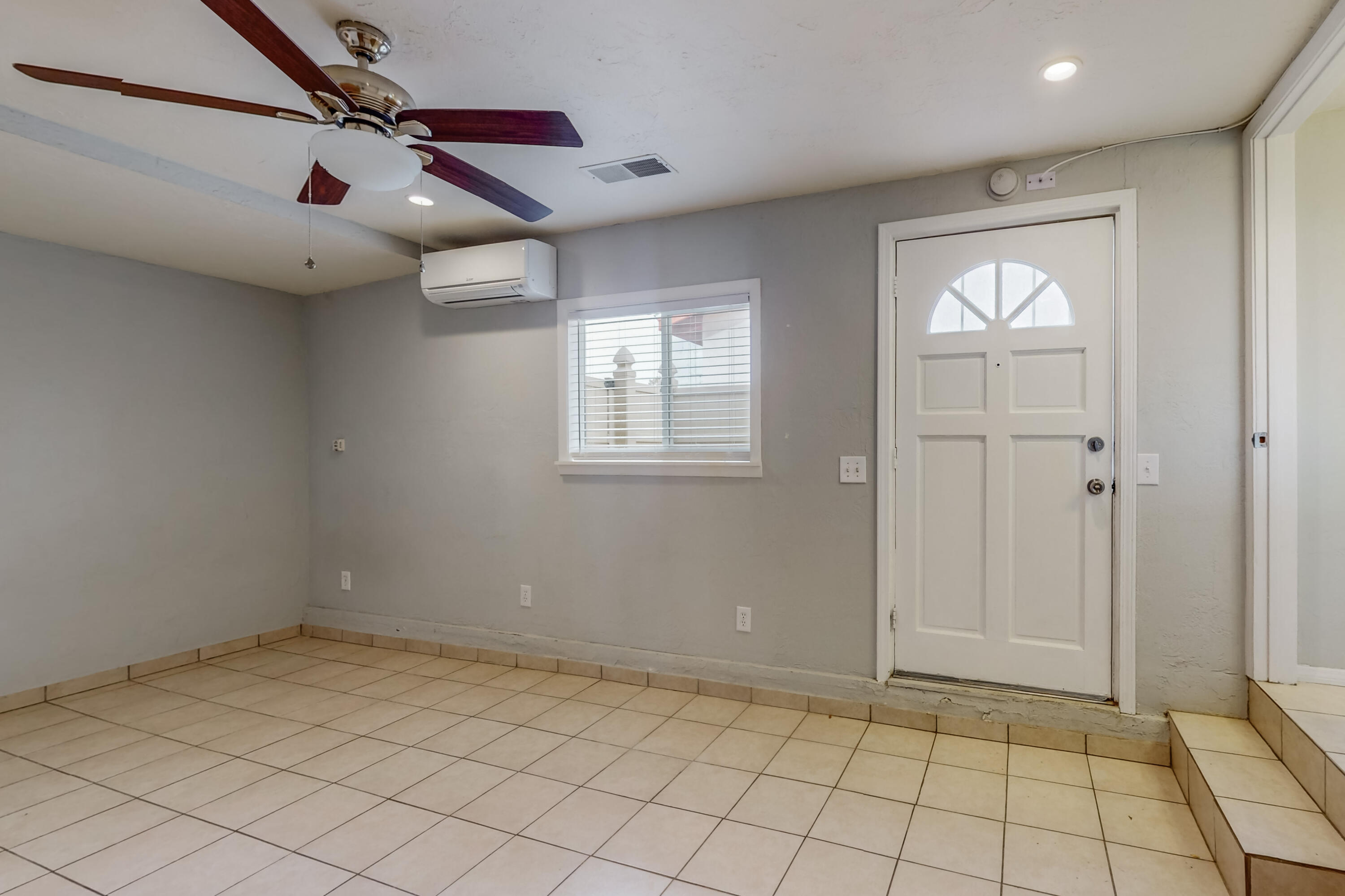 2932 Cuervo Drive NE