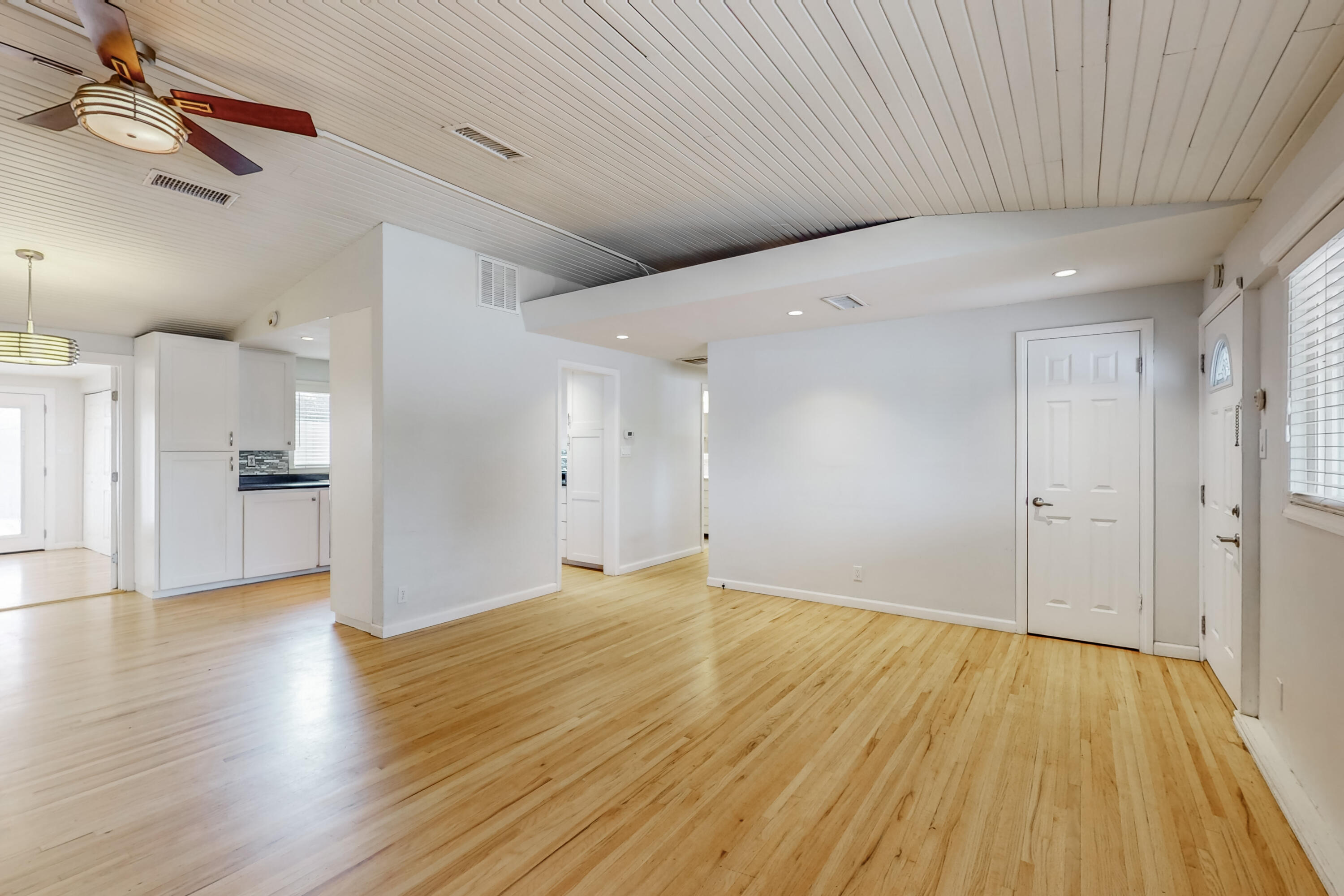 2932 Cuervo Drive NE