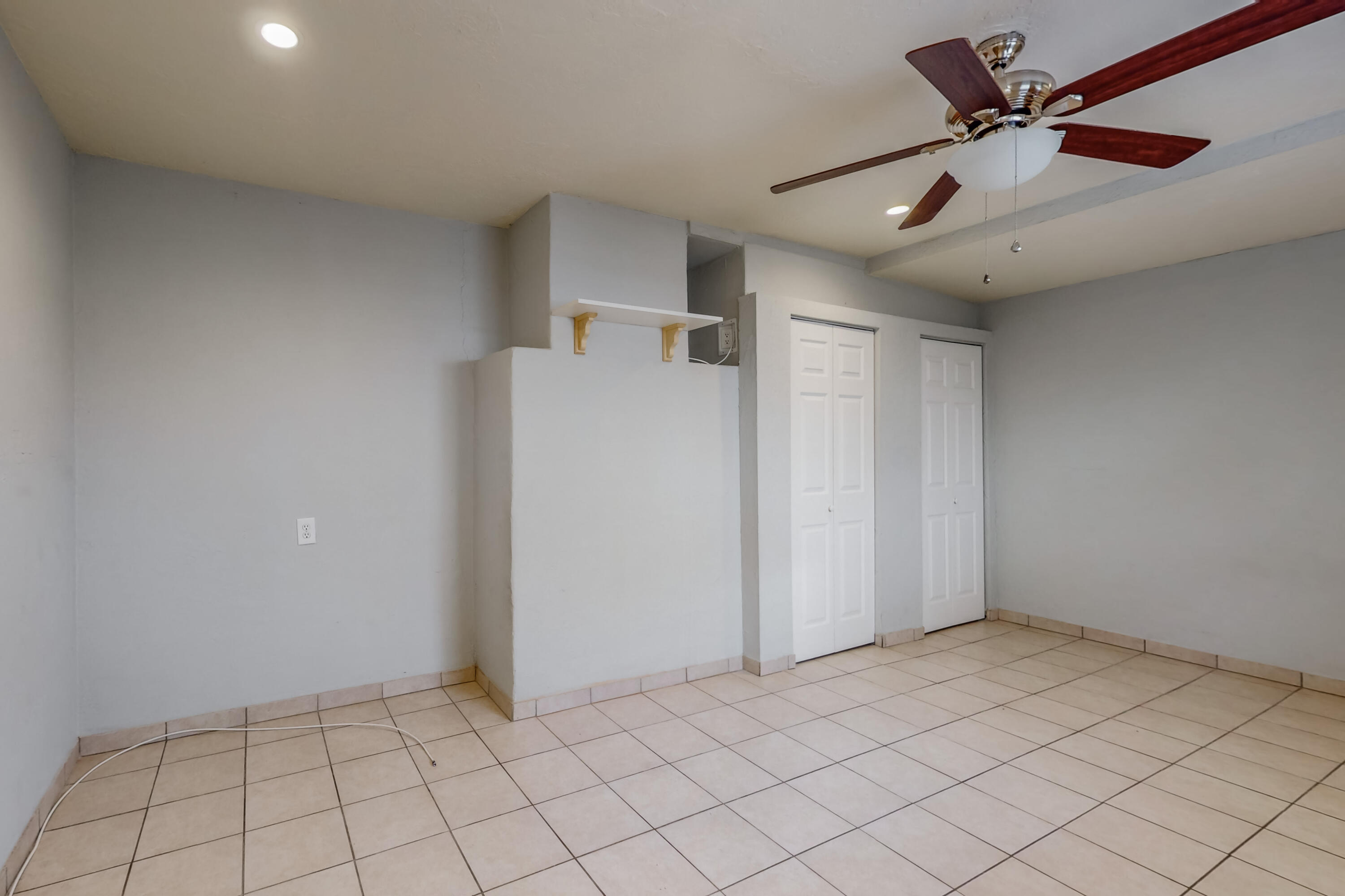 2932 Cuervo Drive NE