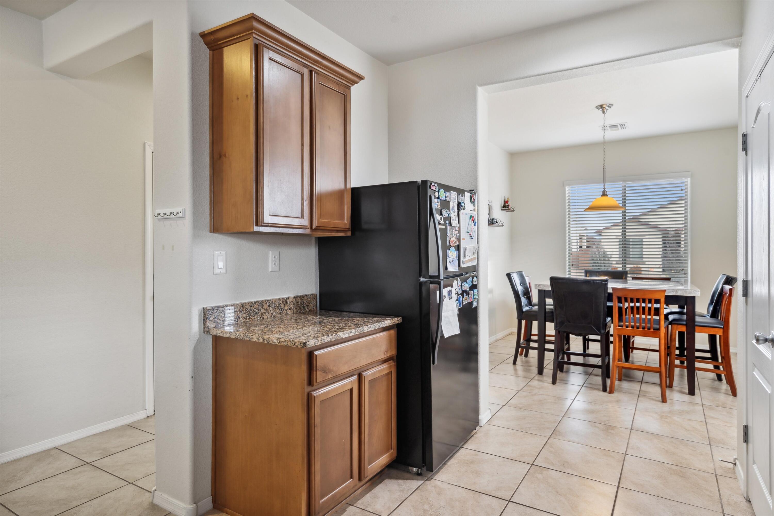 10915 Topacio Street NW