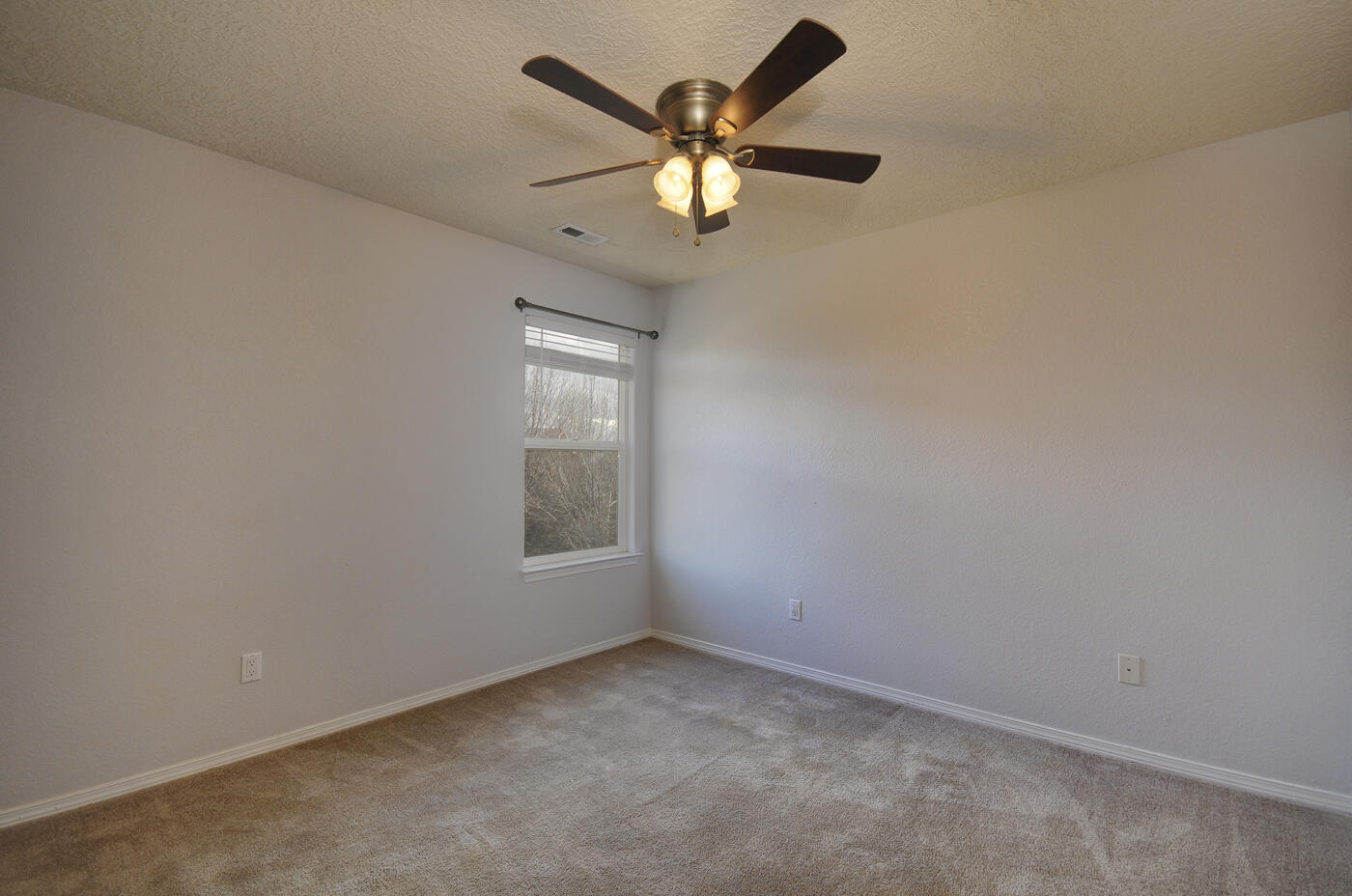 10228 Nacimiento Street NW