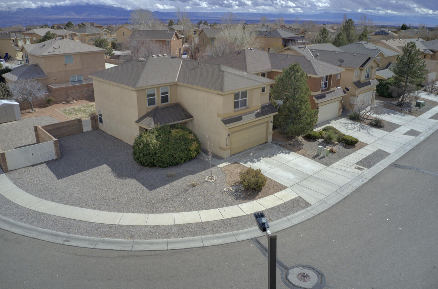 10228 Nacimiento Street NW