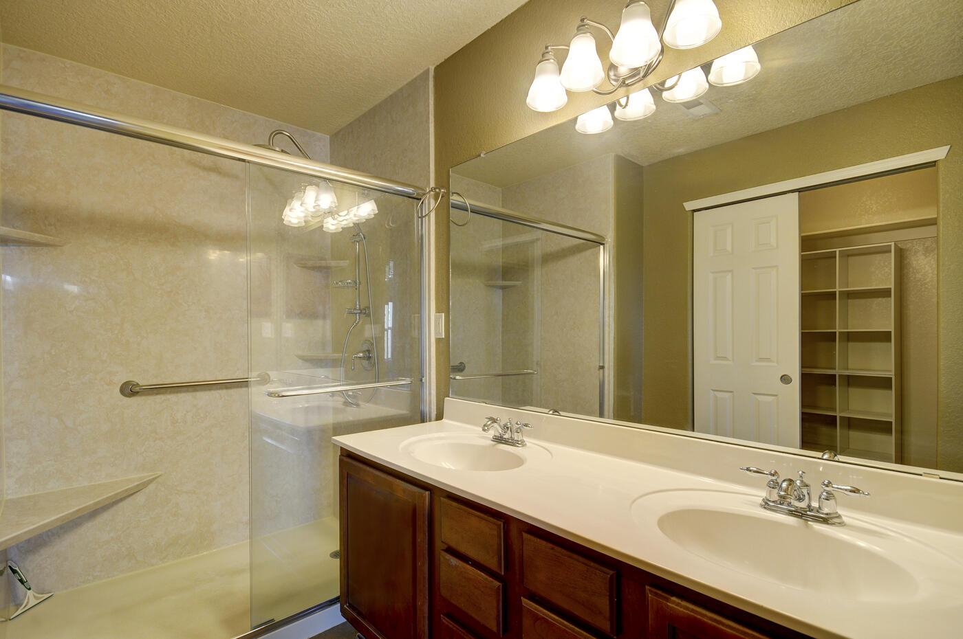 10228 Nacimiento Street NW