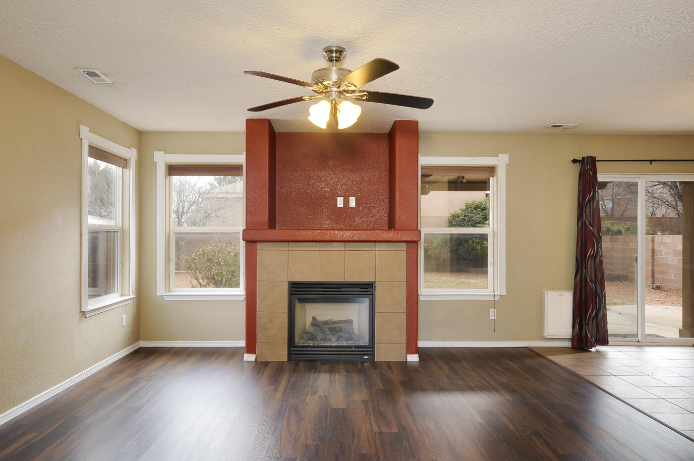 10228 Nacimiento Street NW