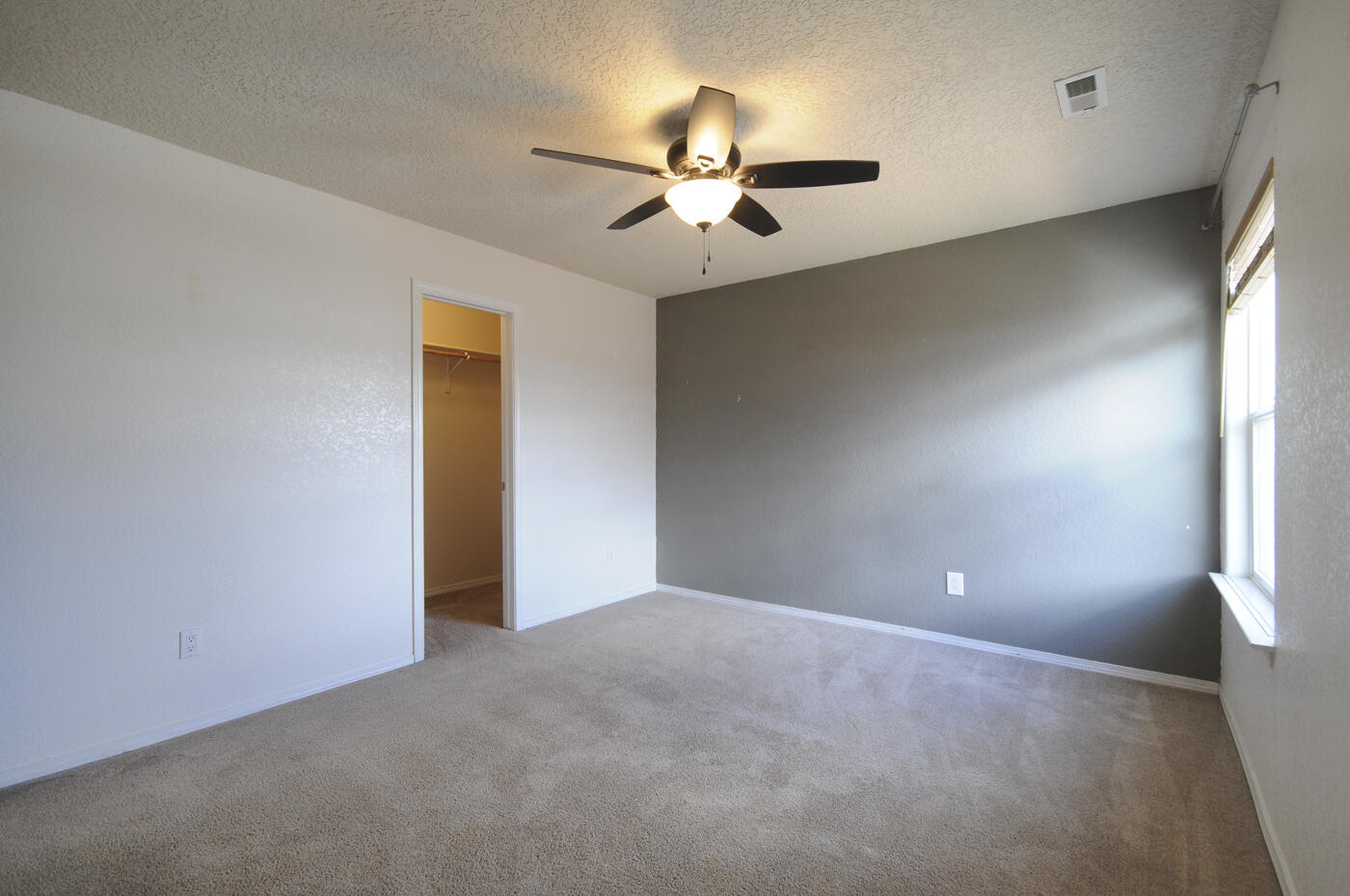 10228 Nacimiento Street NW