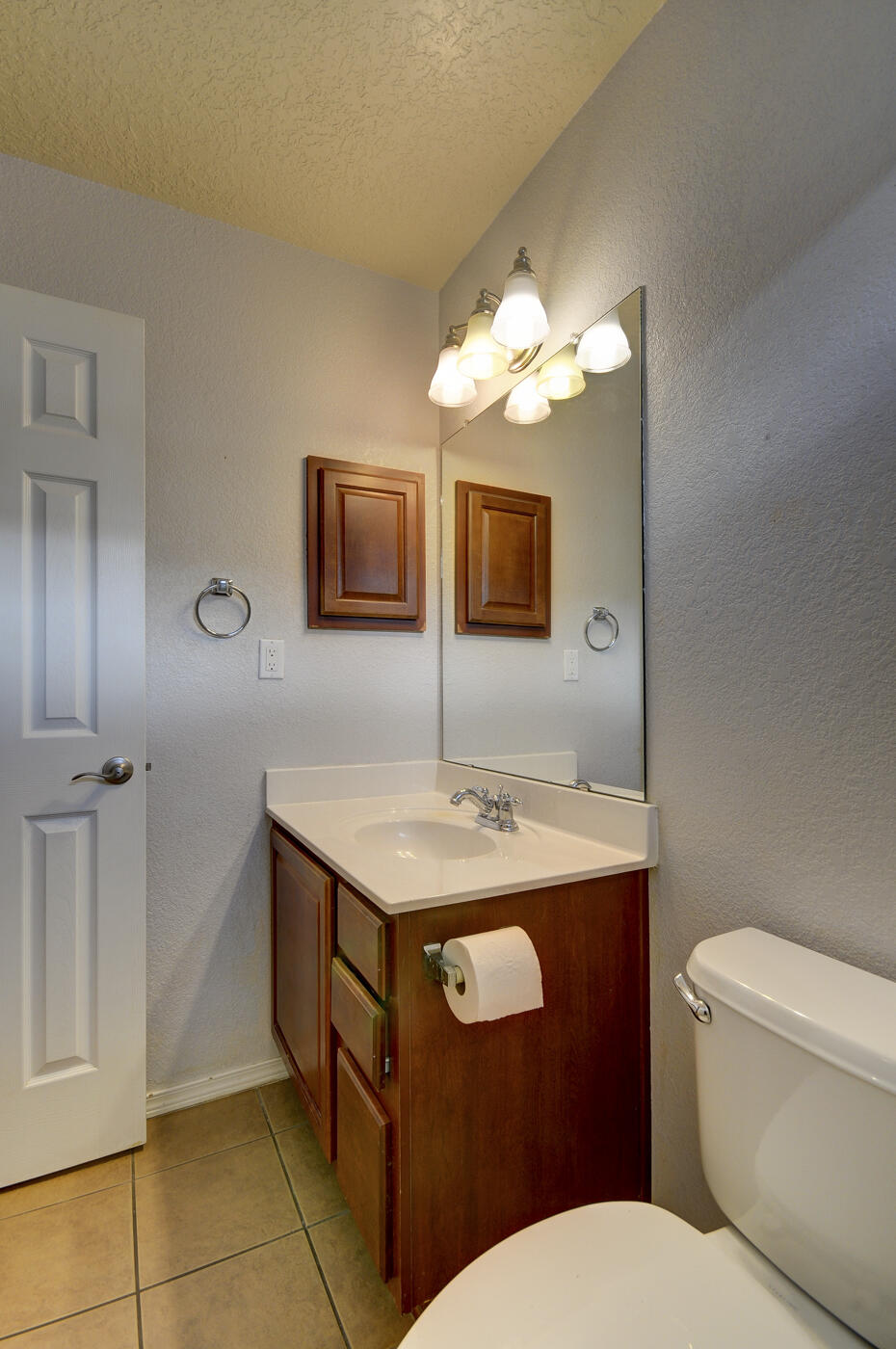 10228 Nacimiento Street NW