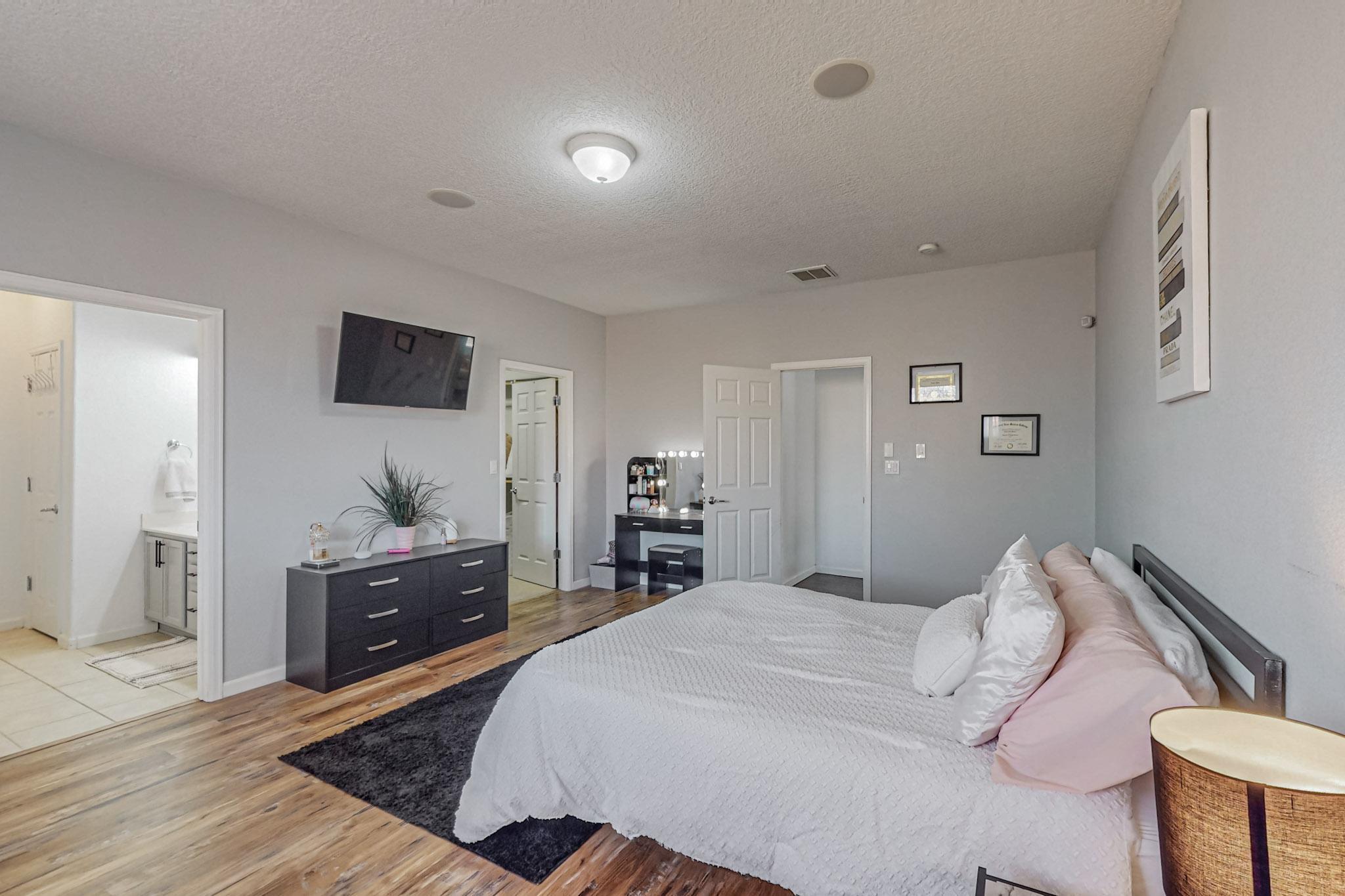 3509 Tierra Abierta Place NE