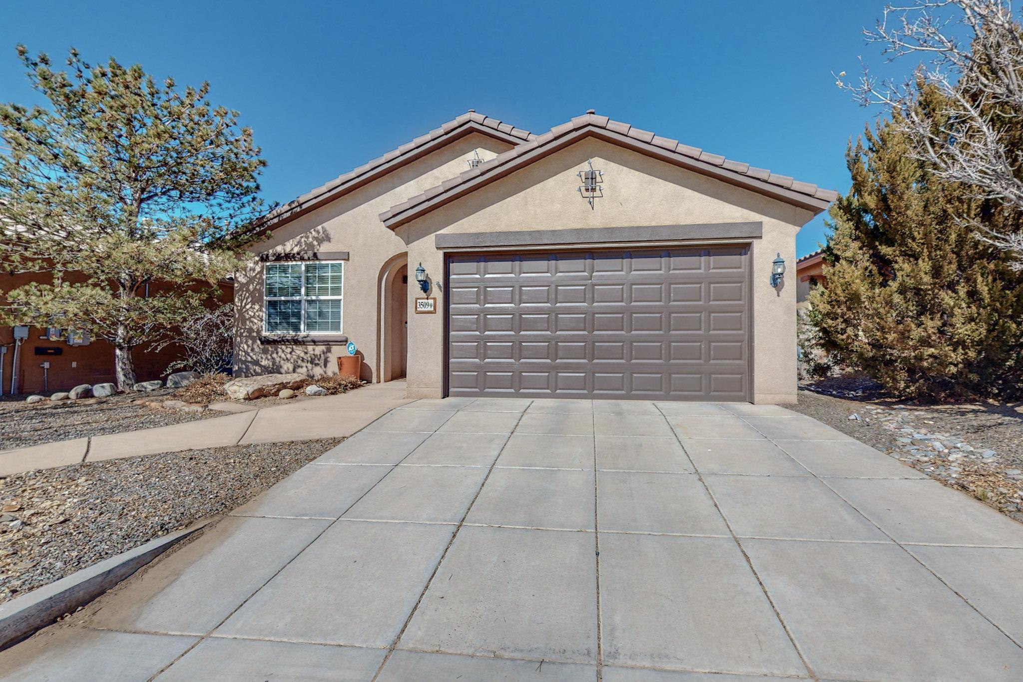 3509 Tierra Abierta Place NE